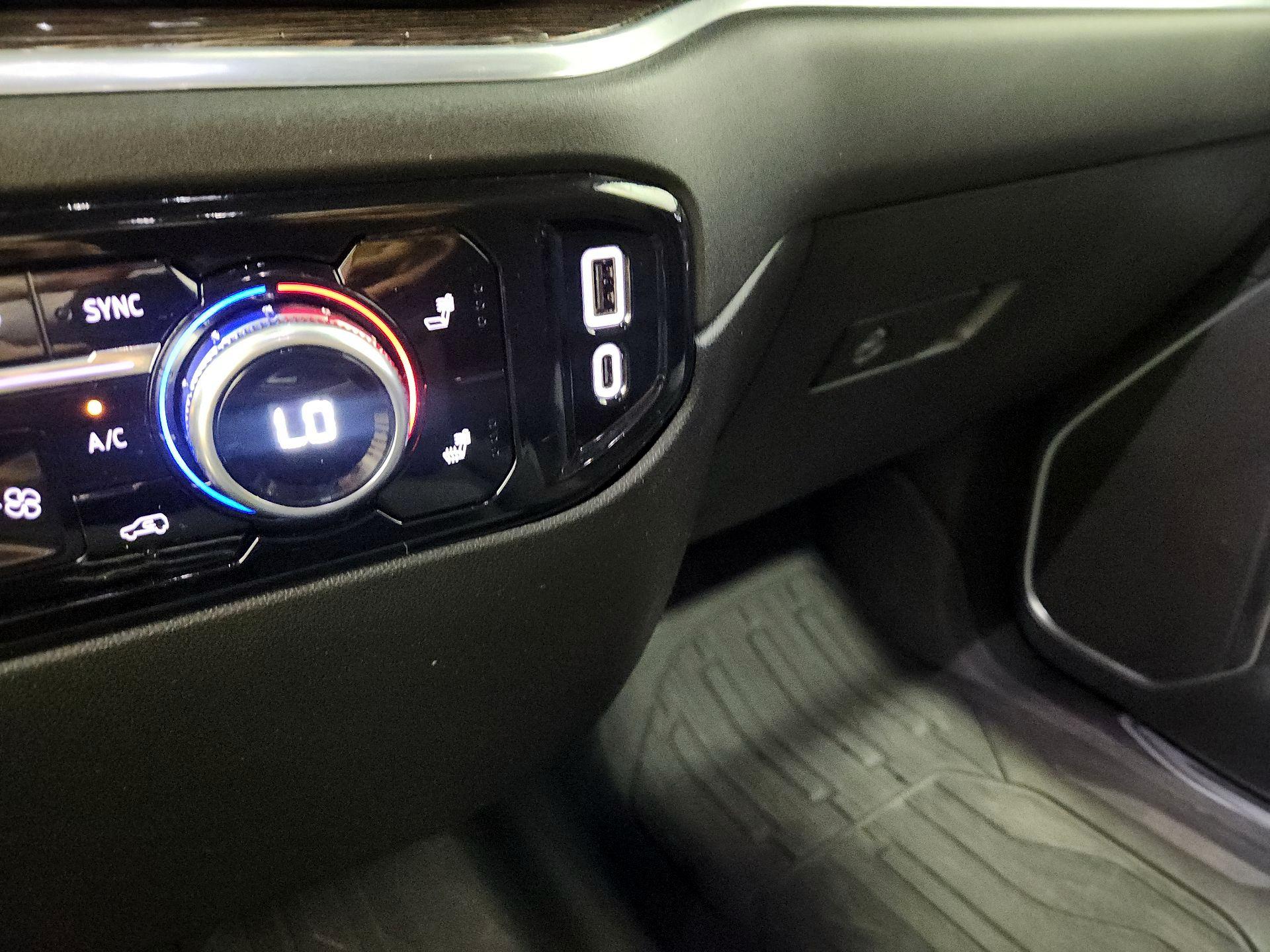 Thumbnail: 2024 GMC Sierra 1500 - 18