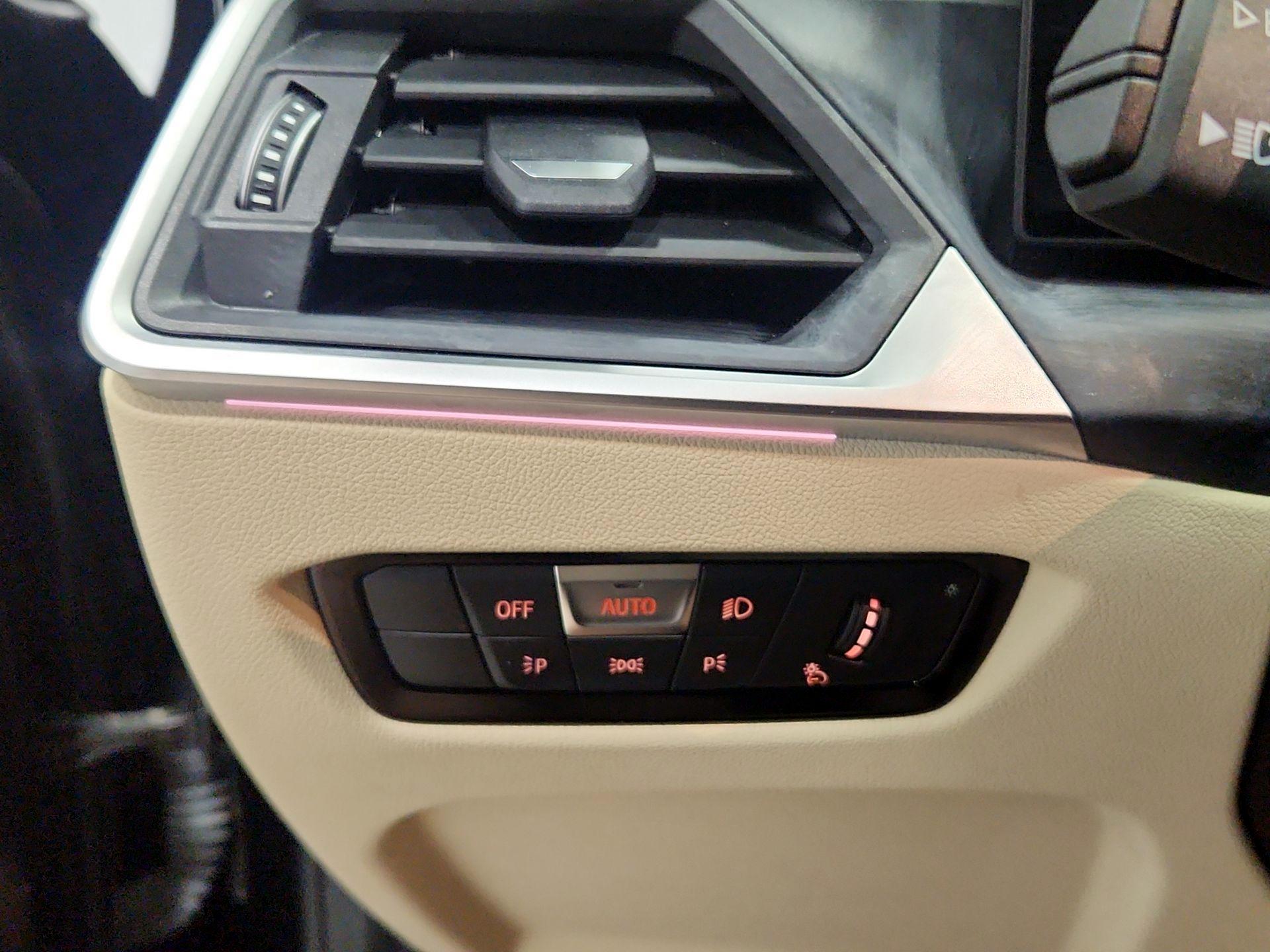 Thumbnail: 2024 BMW 3 Series - 13