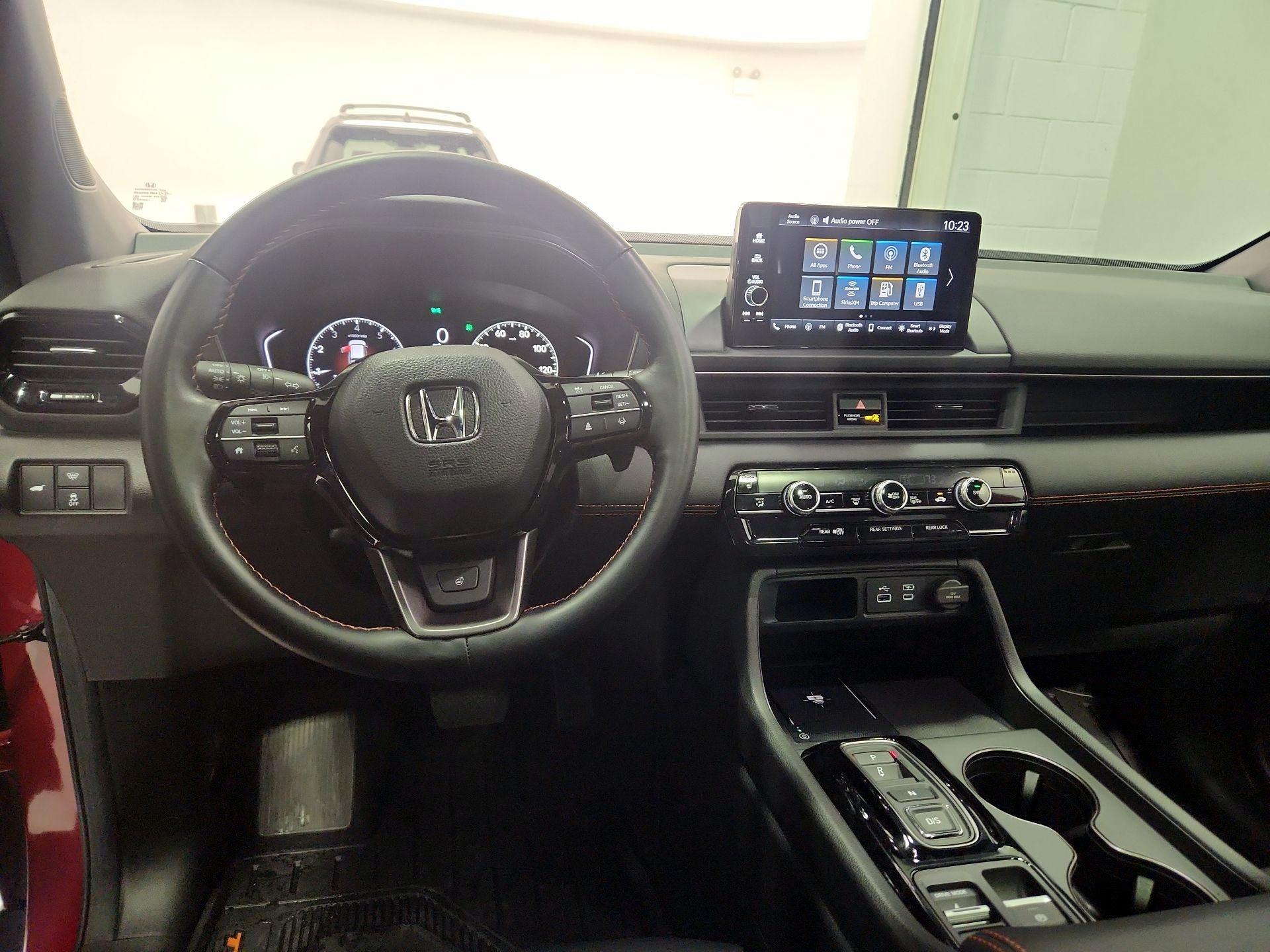 Thumbnail: 2025 Honda Pilot - 9