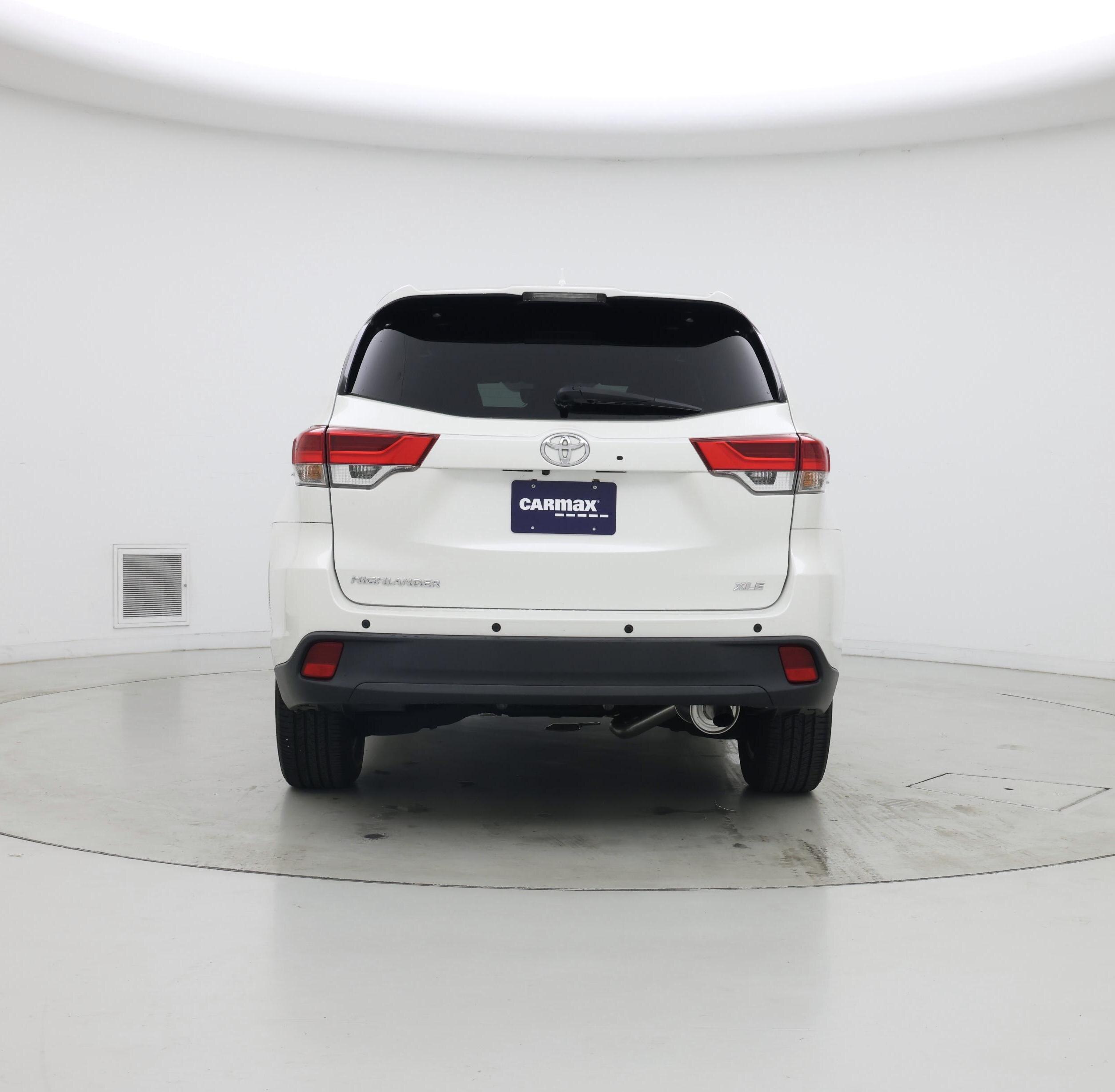 Thumbnail: 2018 Toyota Highlander - 6