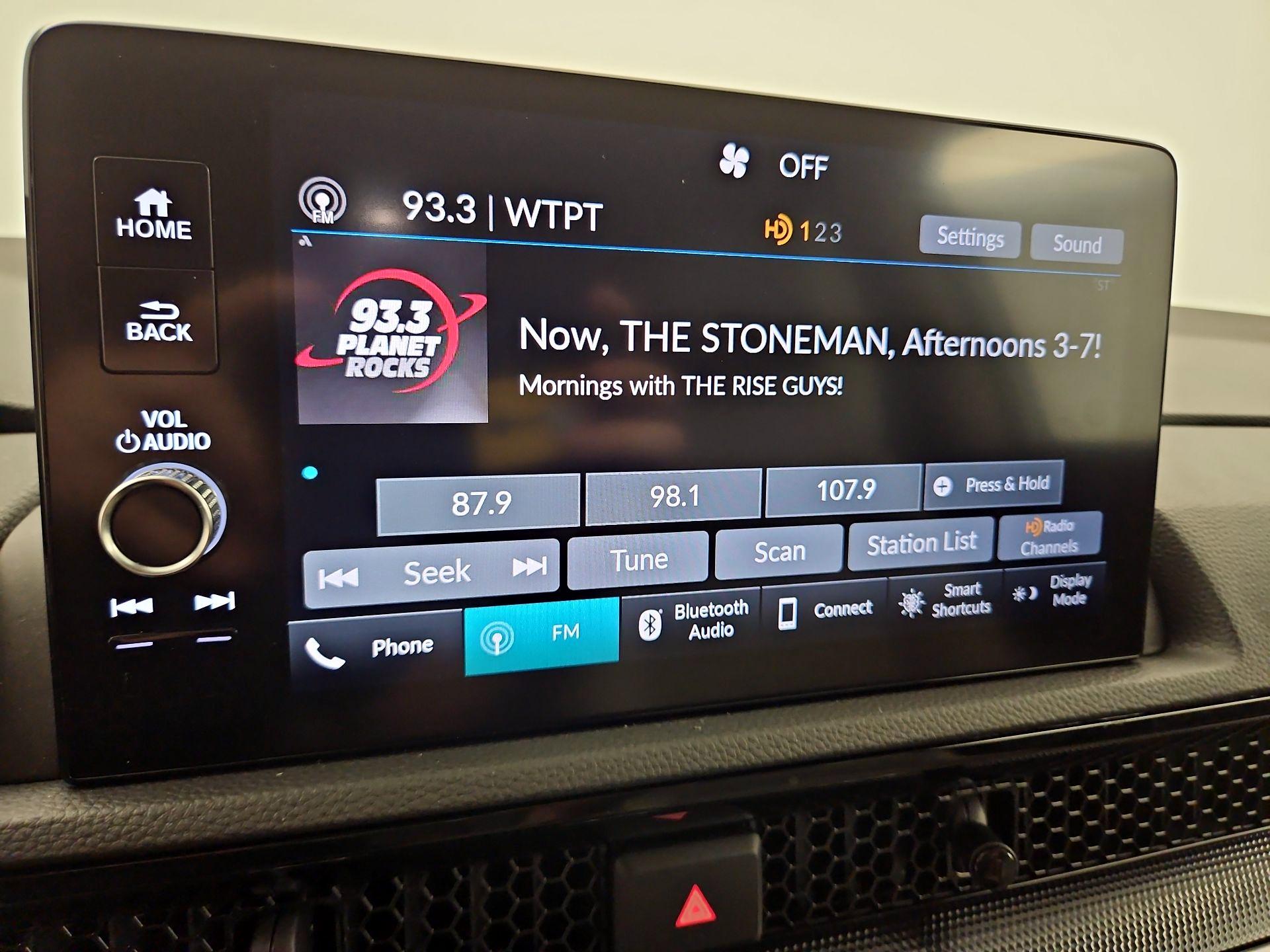 Thumbnail: 2023 Honda CR-V - 15