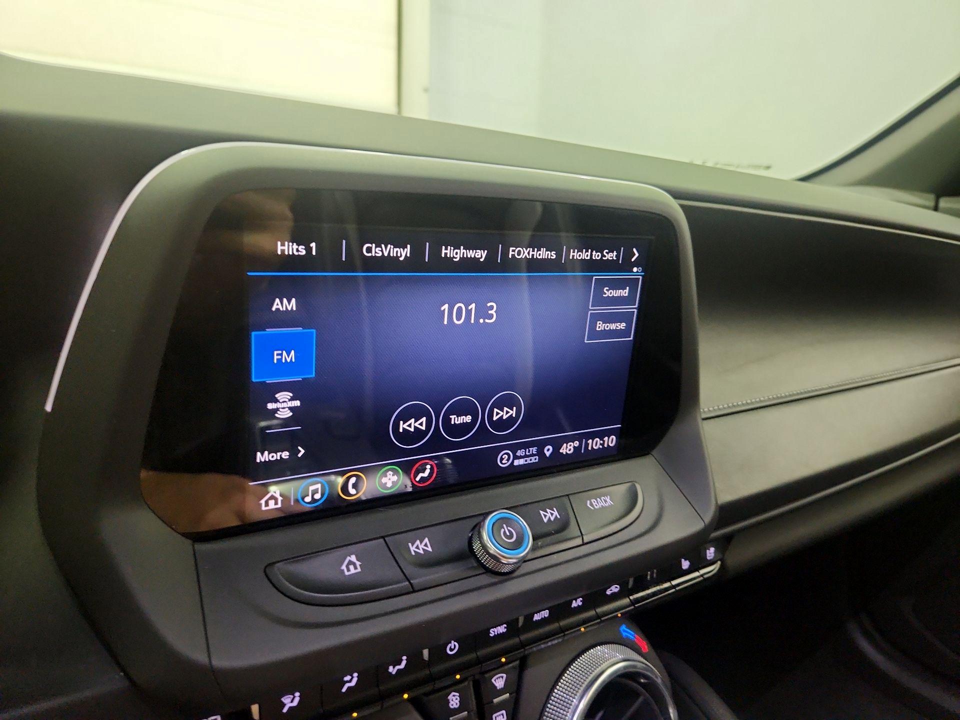 Thumbnail: 2021 Chevrolet Camaro - 15