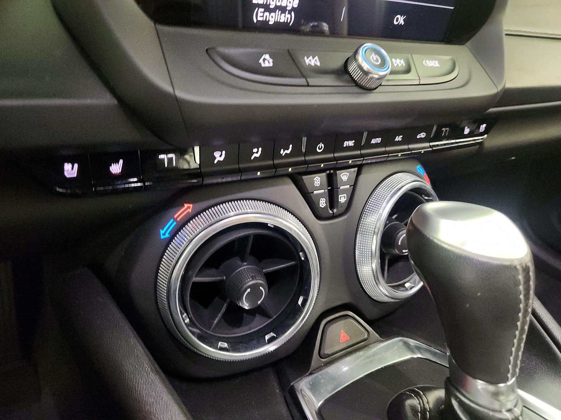 Thumbnail: 2021 Chevrolet Camaro - 16