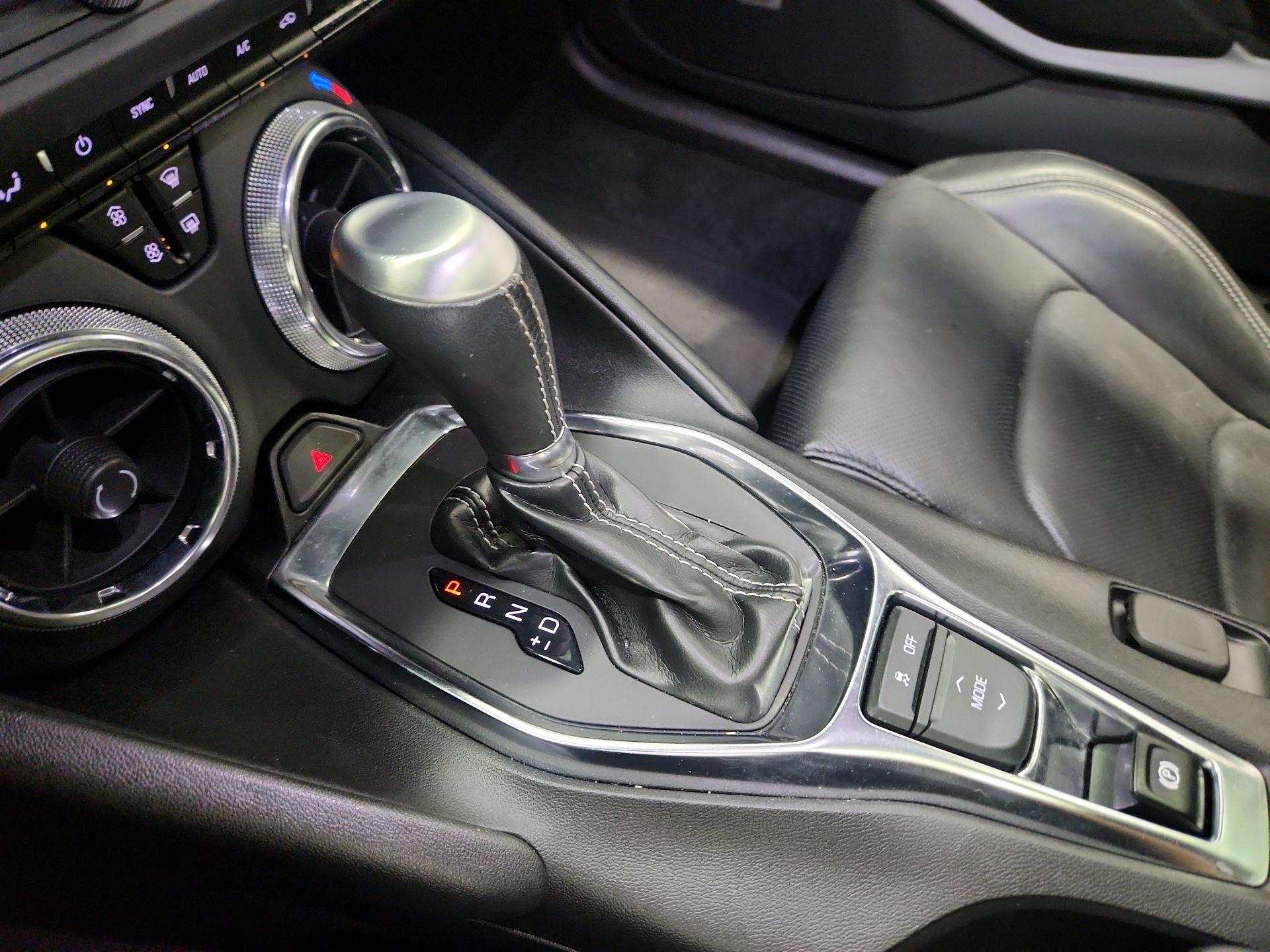 Thumbnail: 2021 Chevrolet Camaro - 17