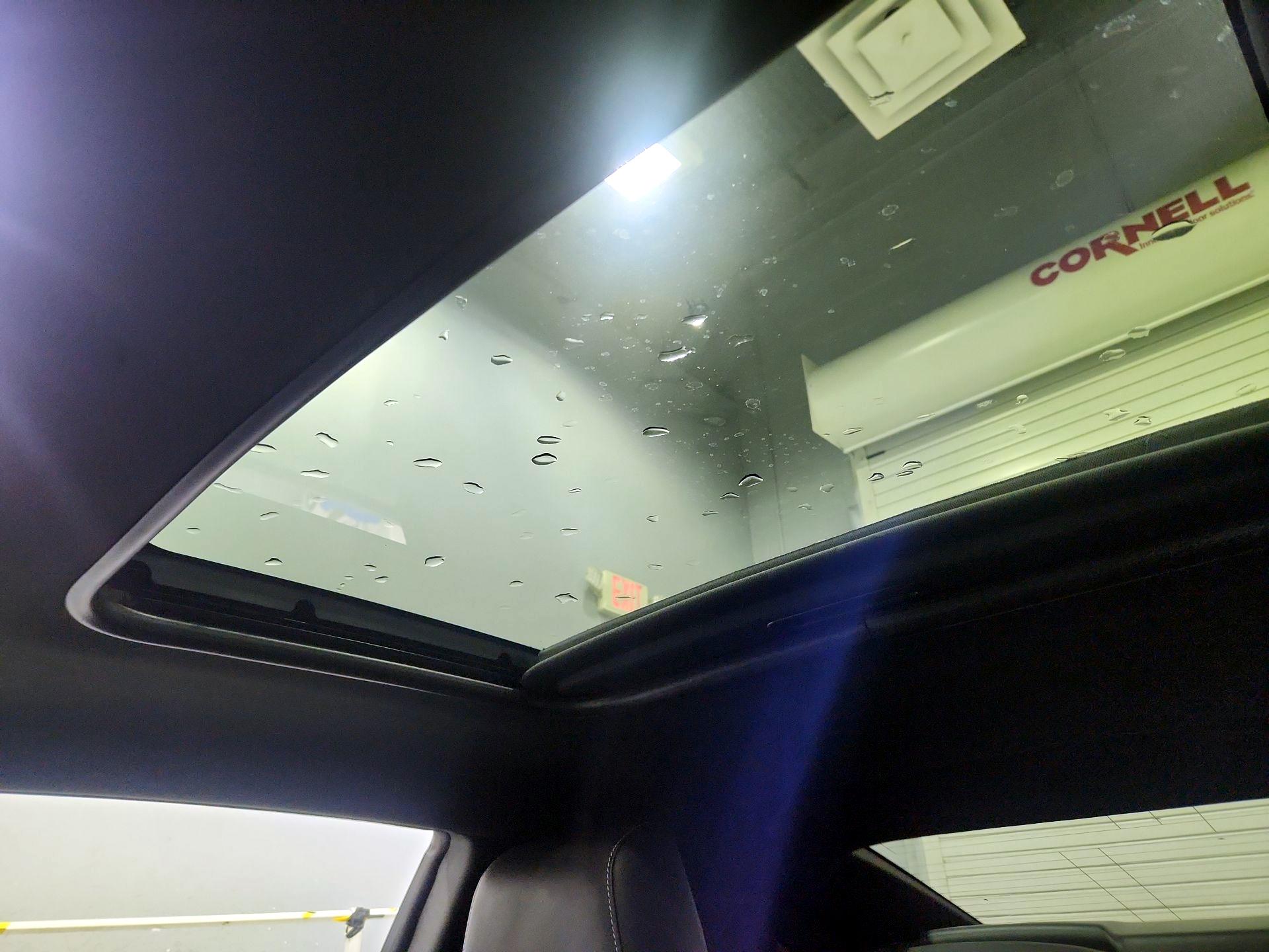 Thumbnail: 2021 Chevrolet Camaro - 19