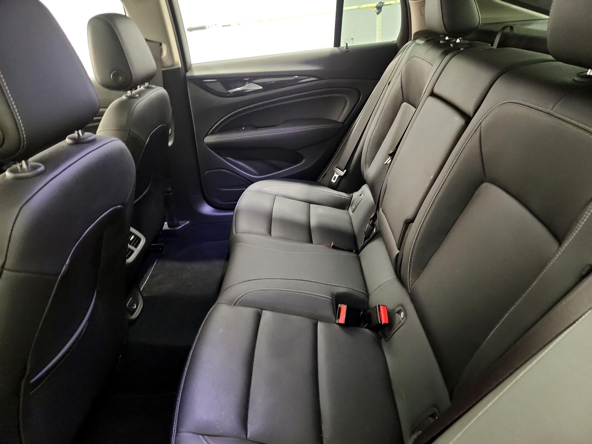 Thumbnail: 2019 Buick Regal - 20