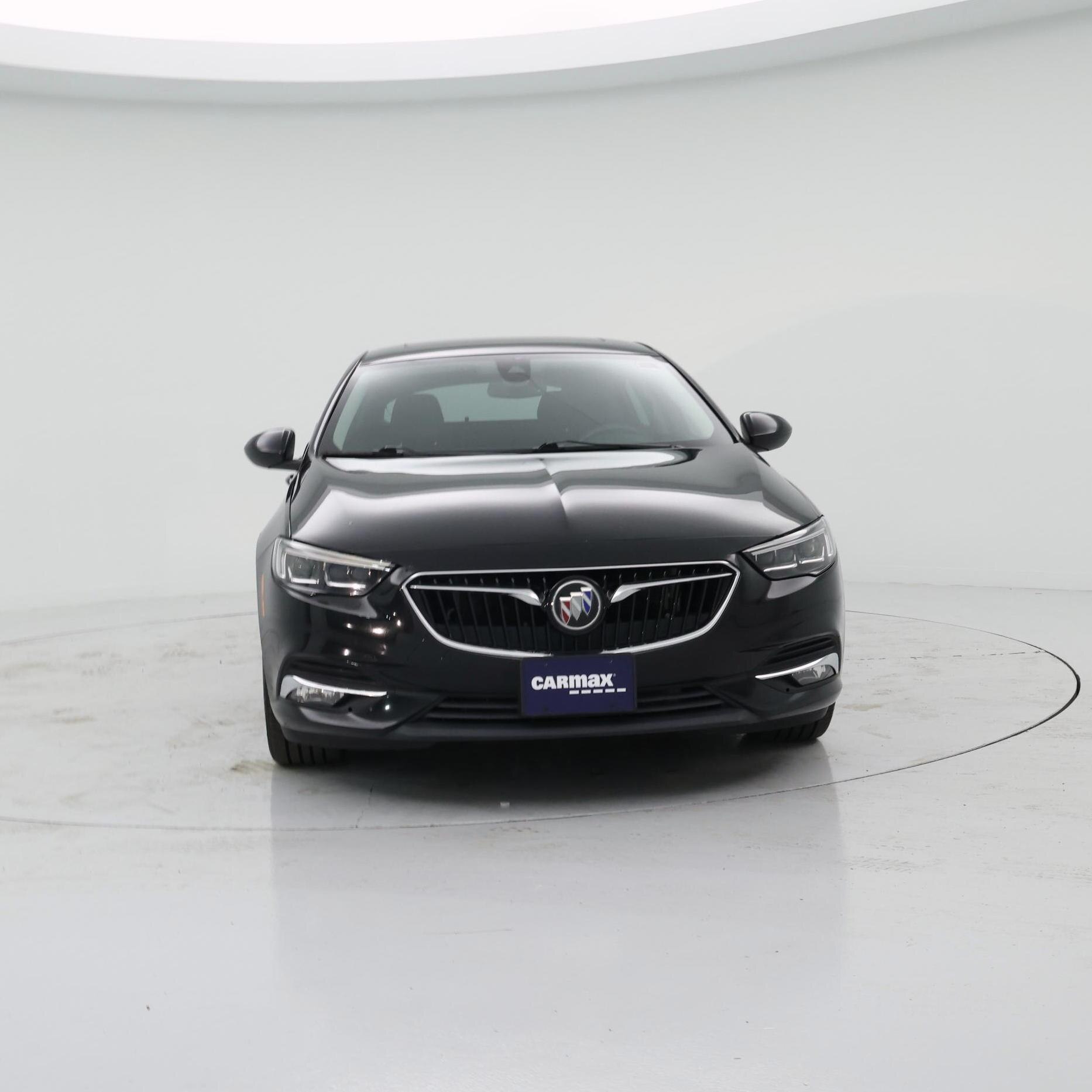 Thumbnail: 2019 Buick Regal - 5