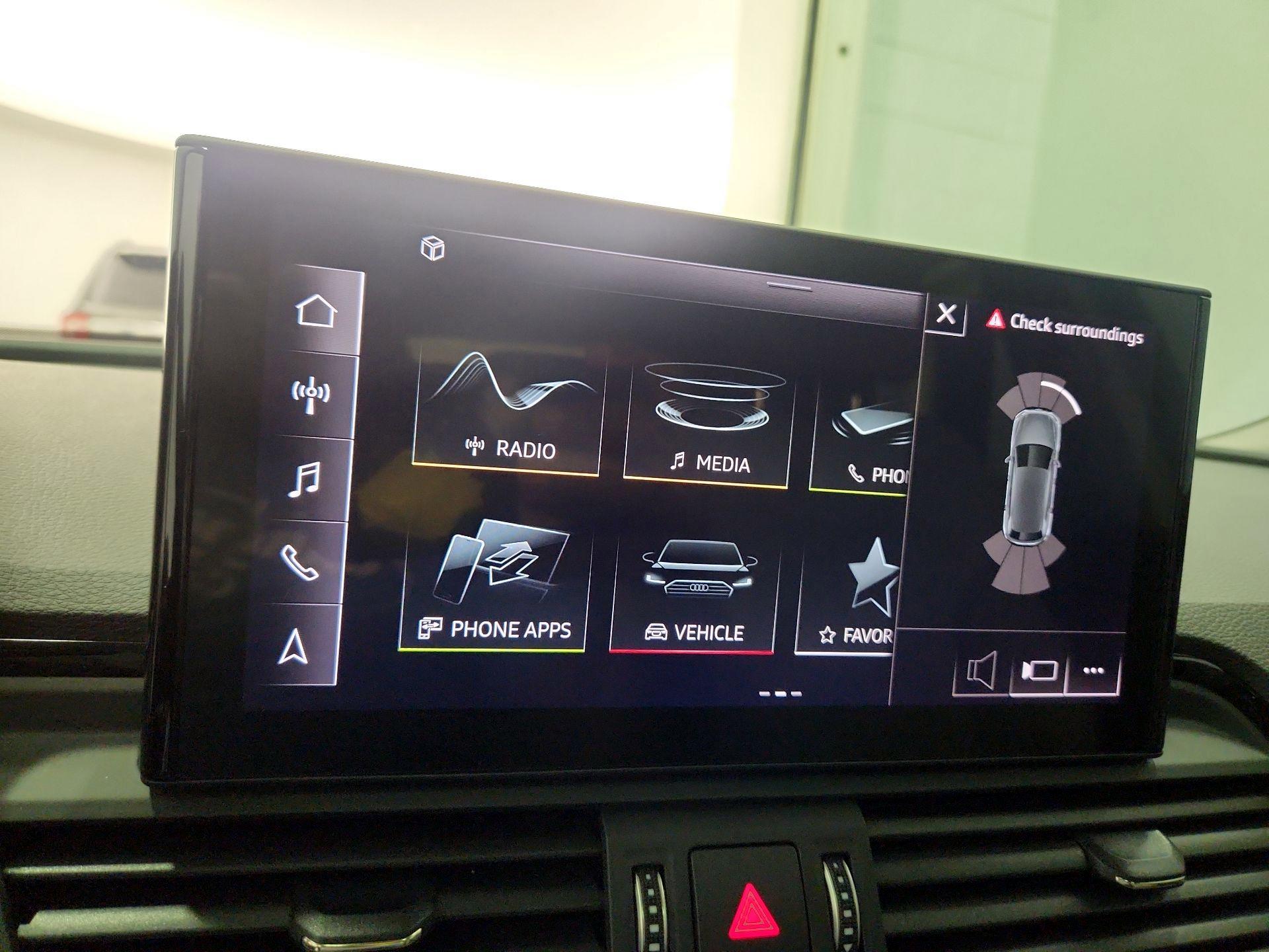 Thumbnail: 2022 Audi Q5 - 16