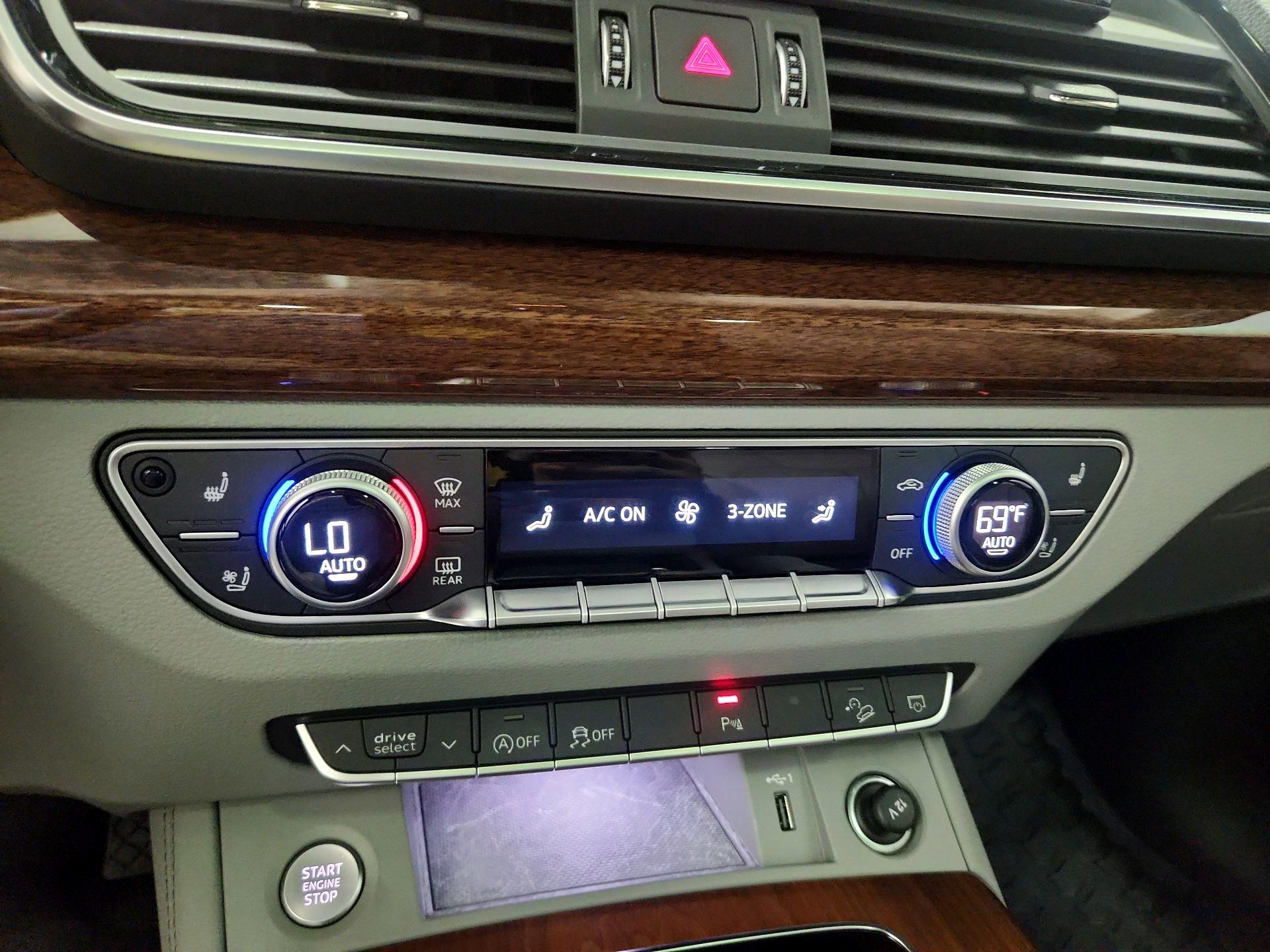 Thumbnail: 2022 Audi Q5 - 17