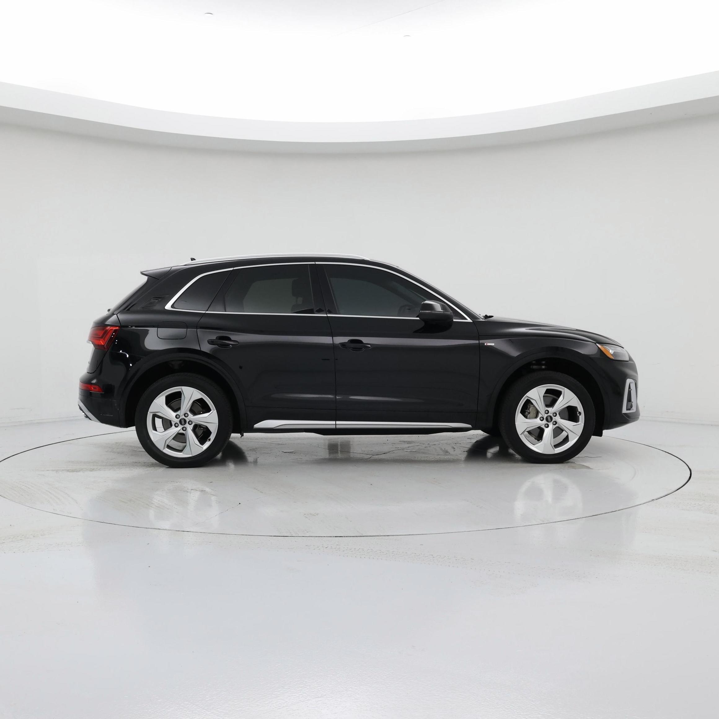 Thumbnail: 2022 Audi Q5 - 7