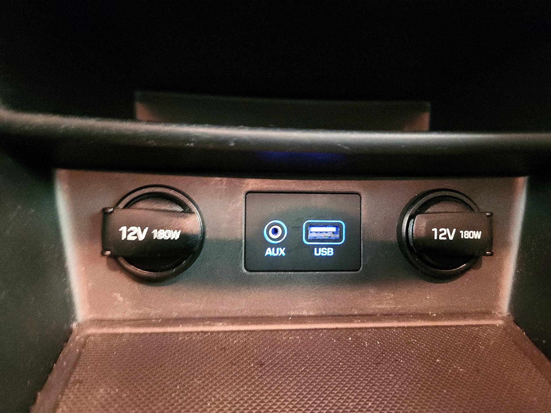 Thumbnail: 2018 Hyundai Kona - 18