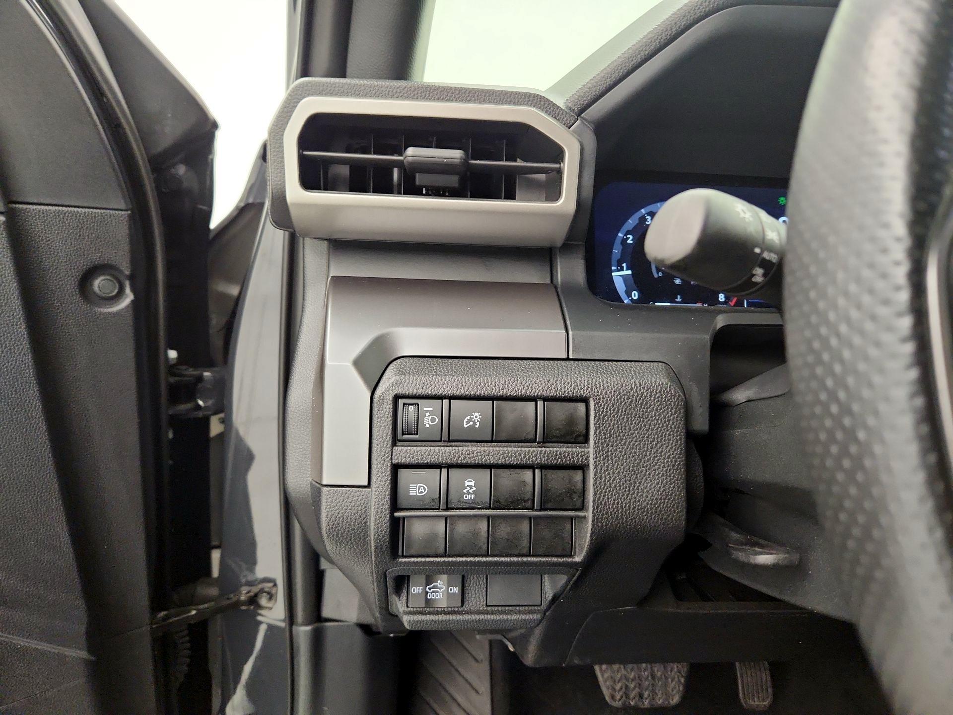 Thumbnail: 2024 Toyota Tacoma - 13