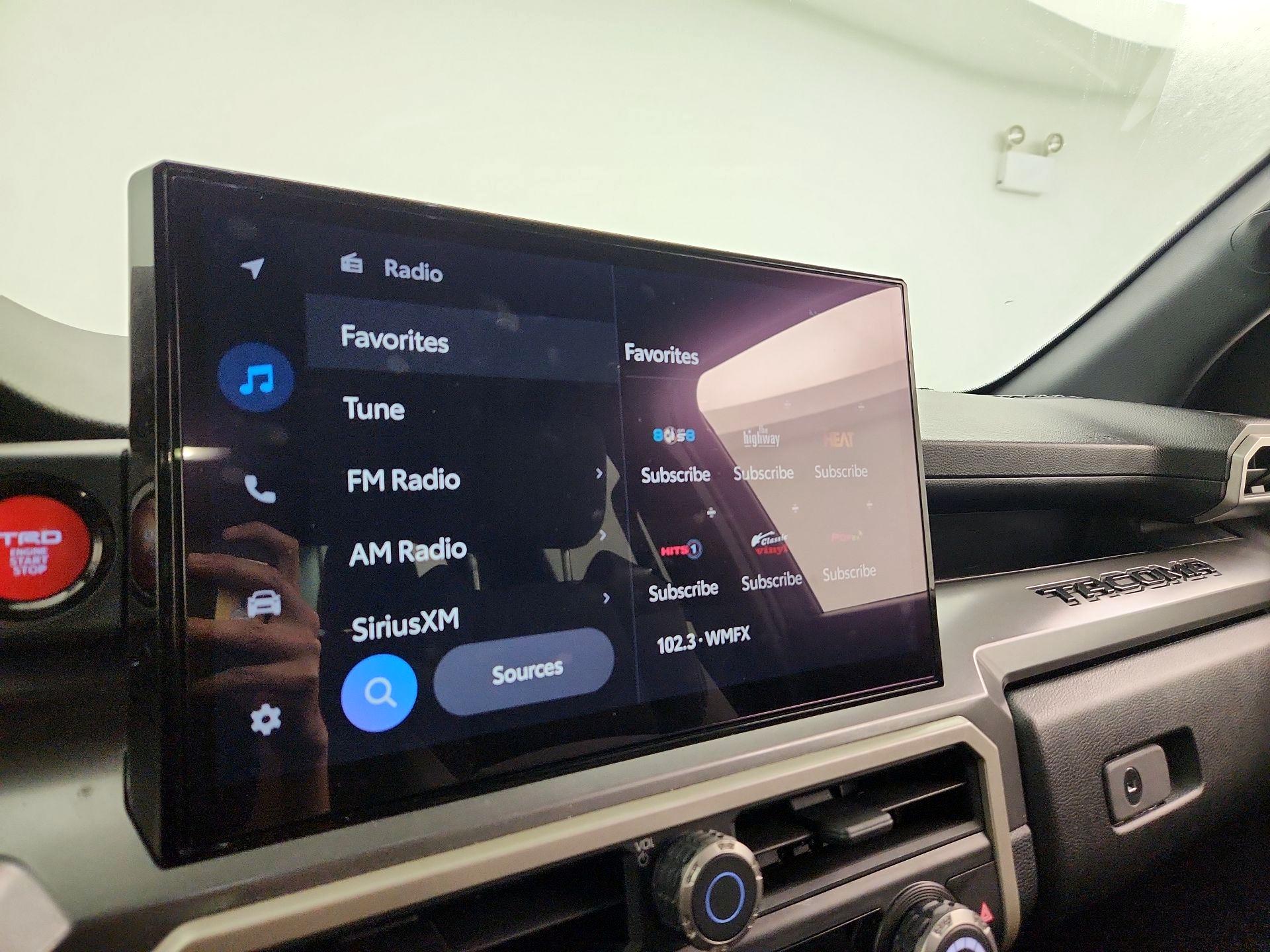 Thumbnail: 2024 Toyota Tacoma - 16