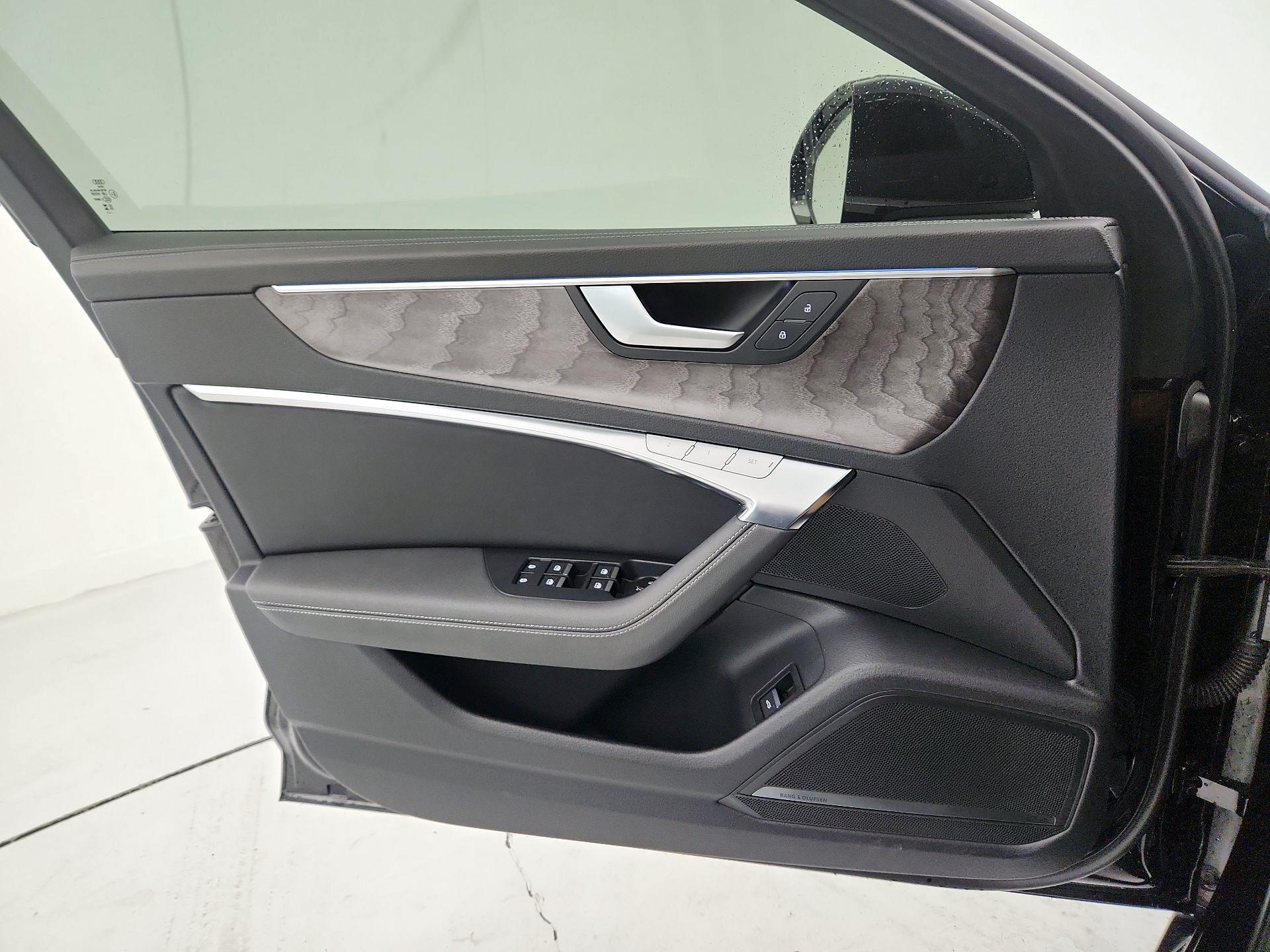 Thumbnail: 2024 Audi A6 - 12