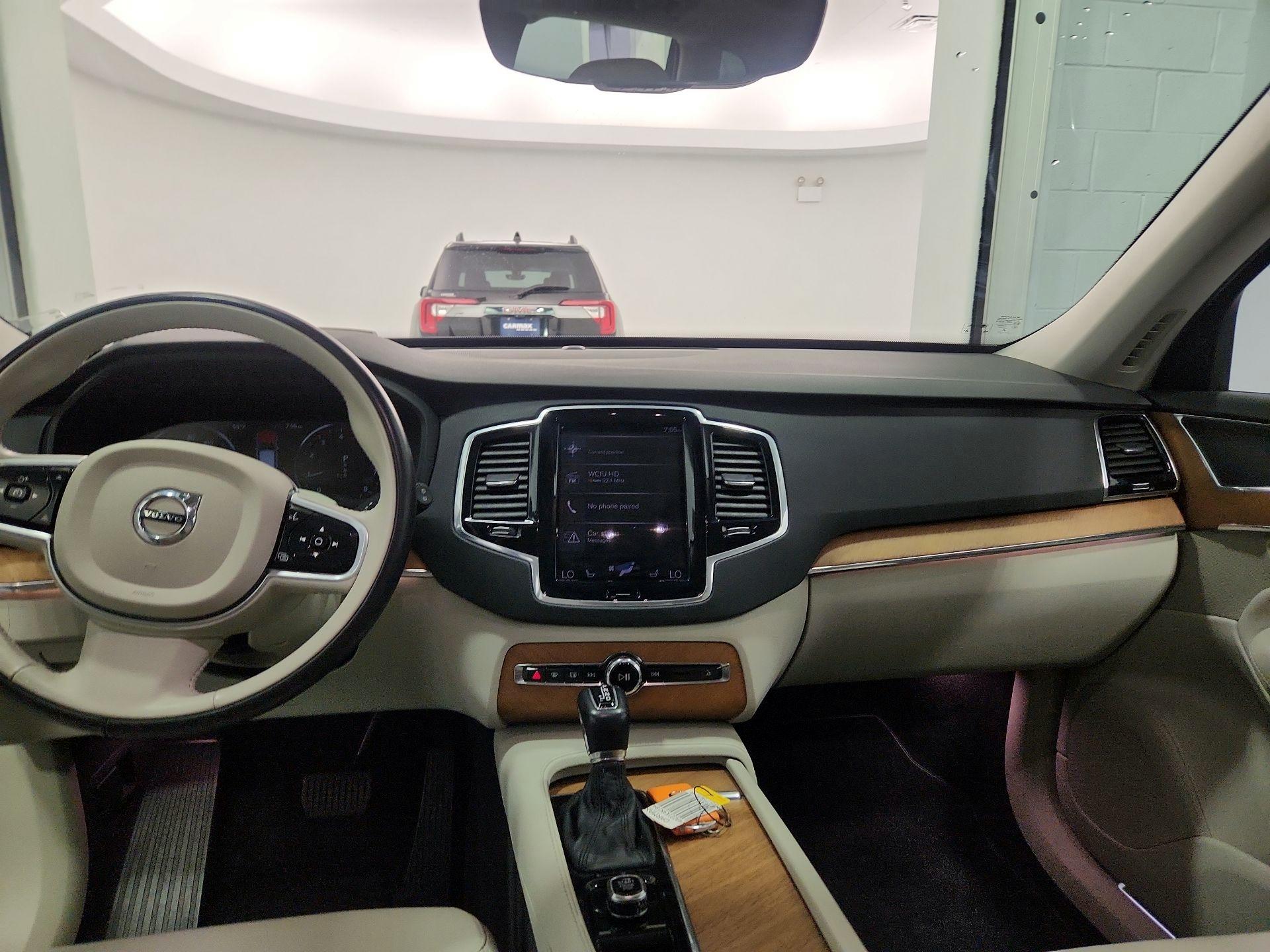 Thumbnail: 2022 Volvo XC90 - 9