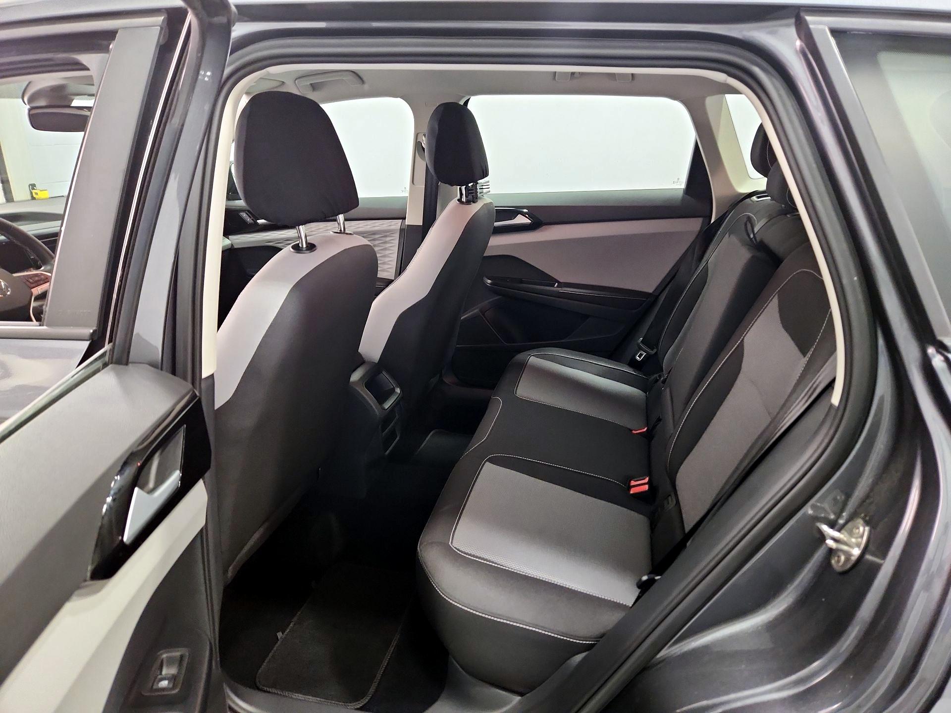 Thumbnail: 2024 Volkswagen Taos - 19