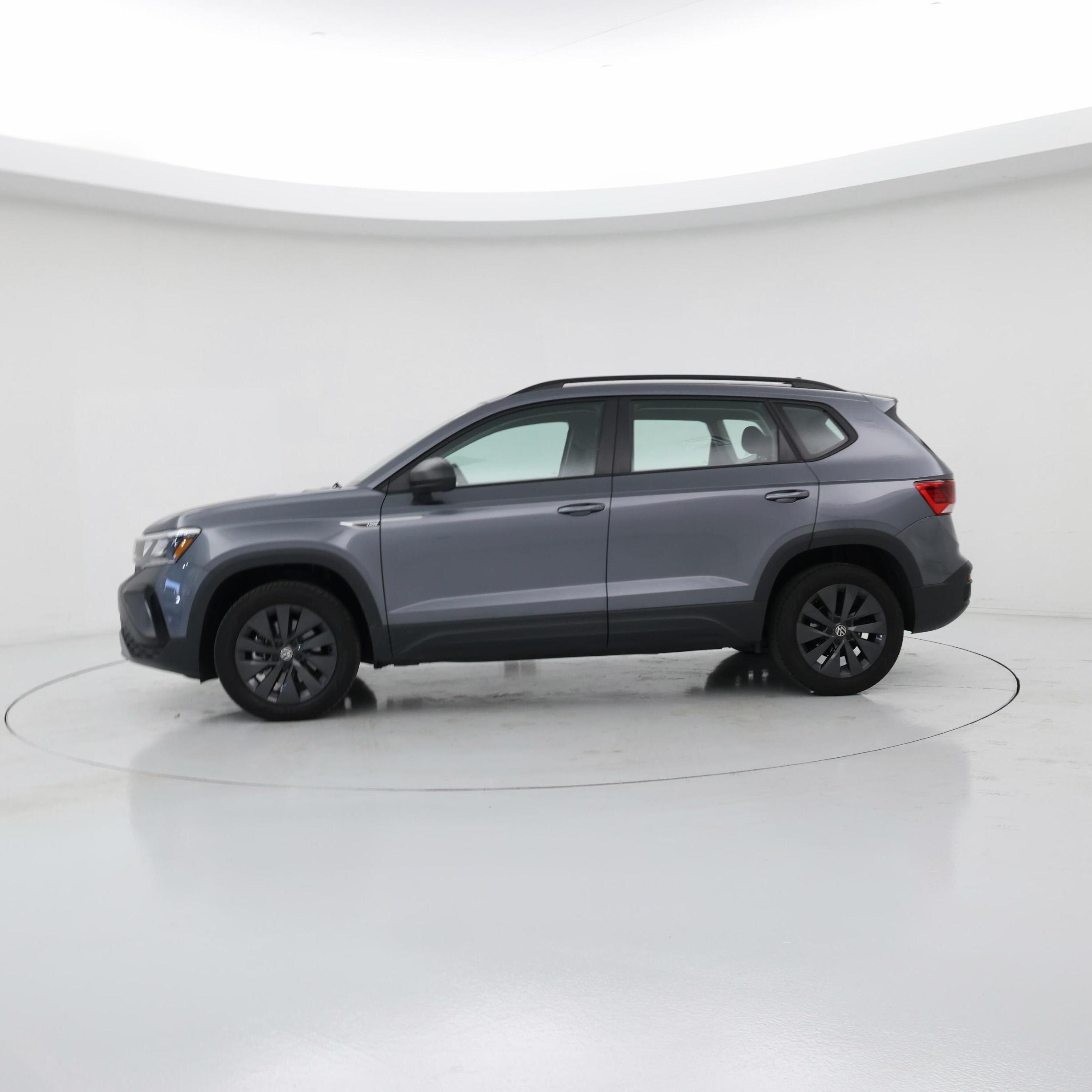 Thumbnail: 2024 Volkswagen Taos - 3