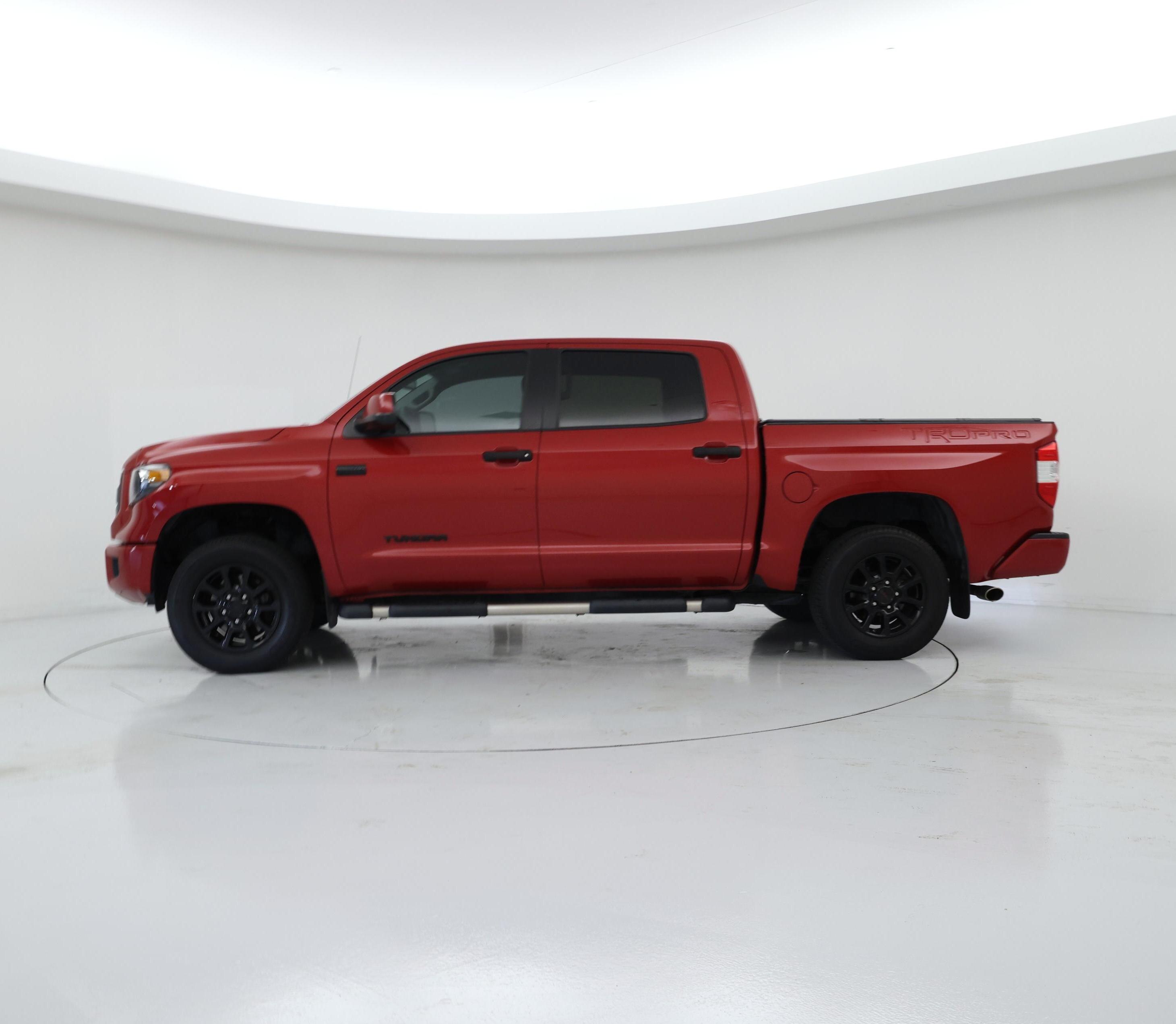 Thumbnail: 2017 Toyota Tundra - 3