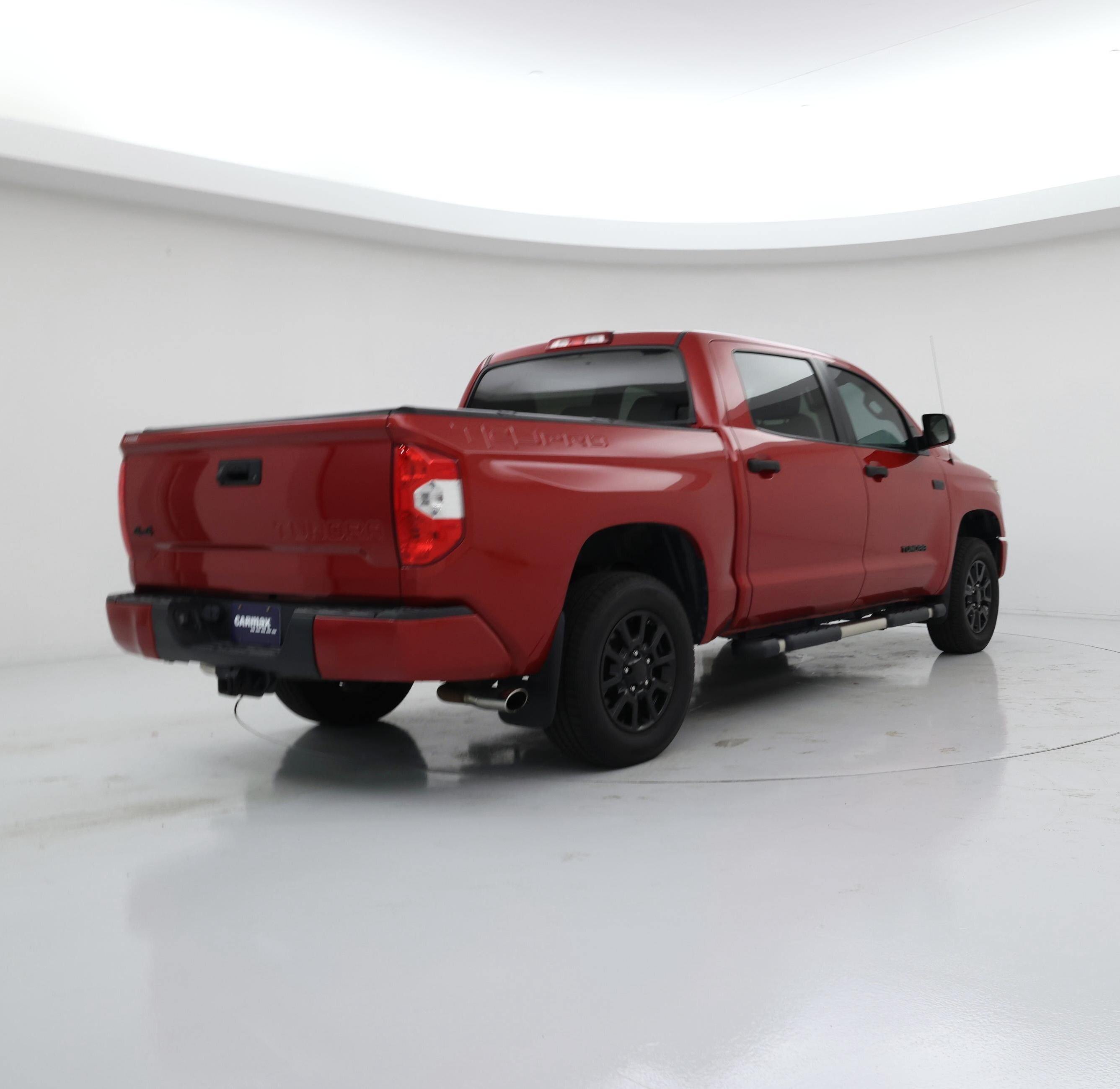 Thumbnail: 2017 Toyota Tundra - 8