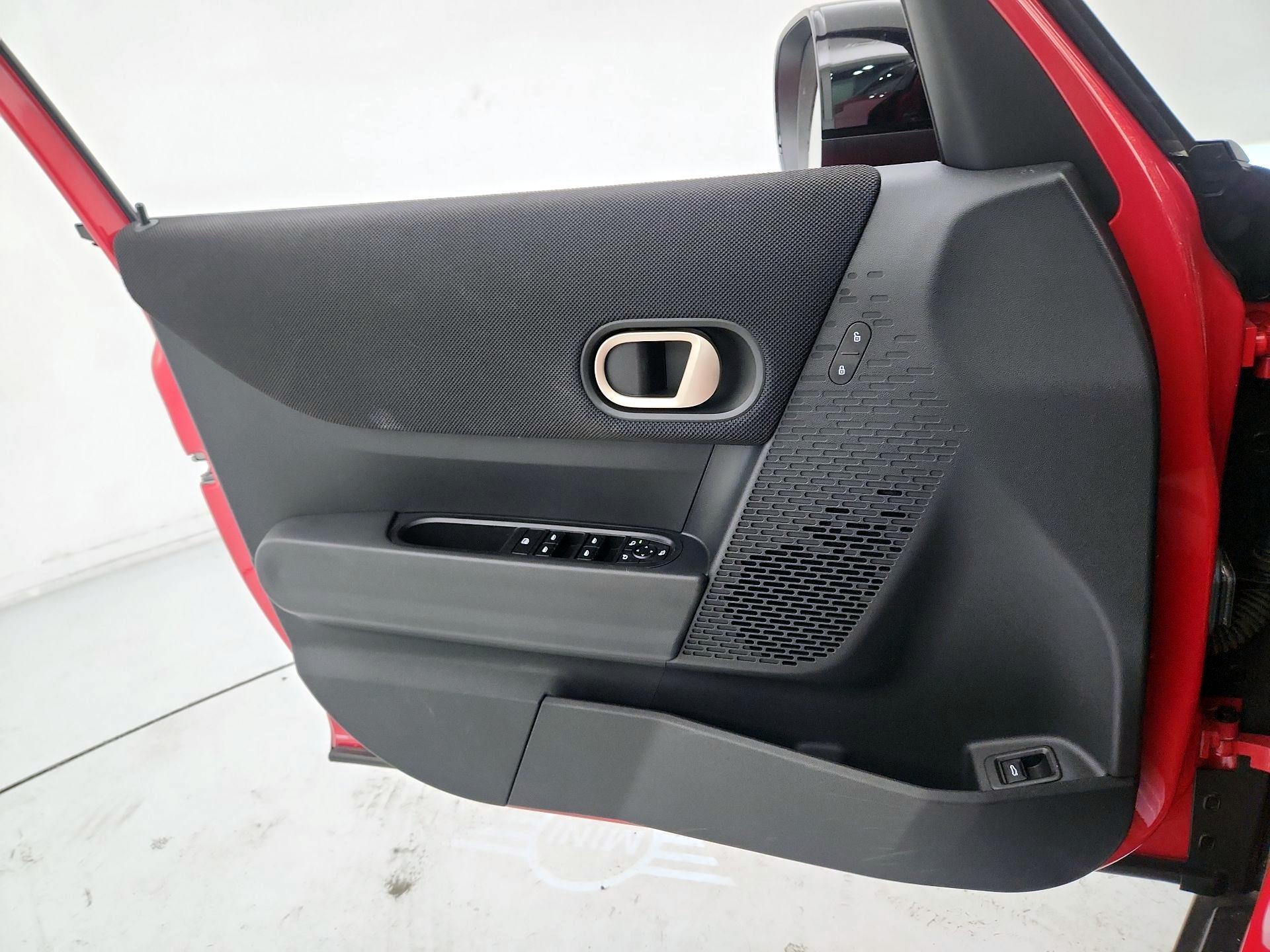 Thumbnail: 2025 MINI Cooper Hardtop - 12