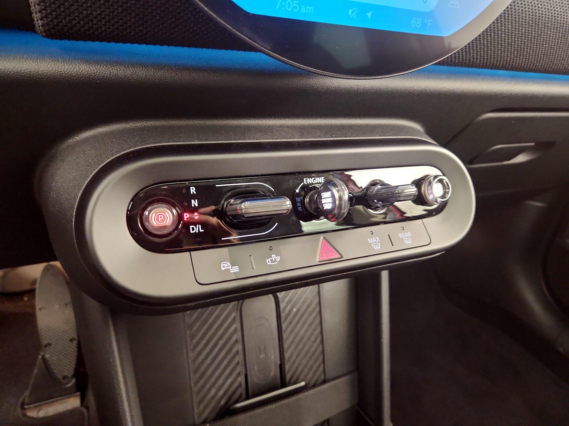 Thumbnail: 2025 MINI Cooper Hardtop - 17