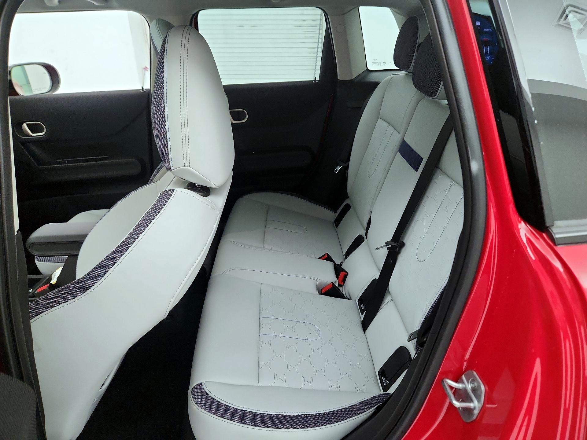 Thumbnail: 2025 MINI Cooper Hardtop - 20