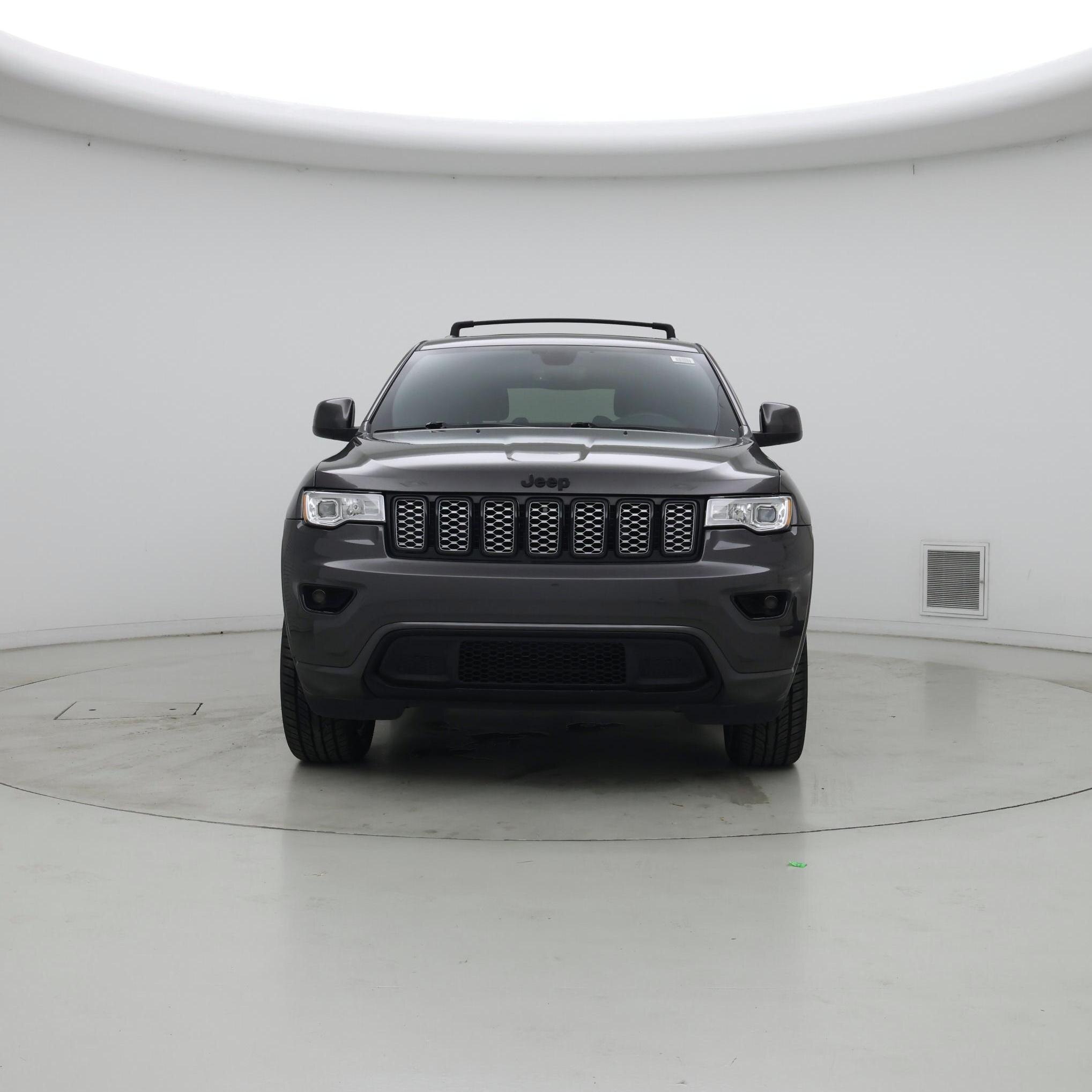 Thumbnail: 2019 Jeep Grand Cherokee - 5