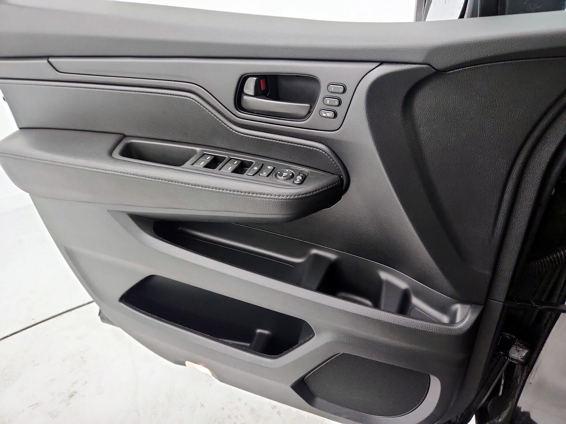 Thumbnail: 2024 Honda Odyssey - 12