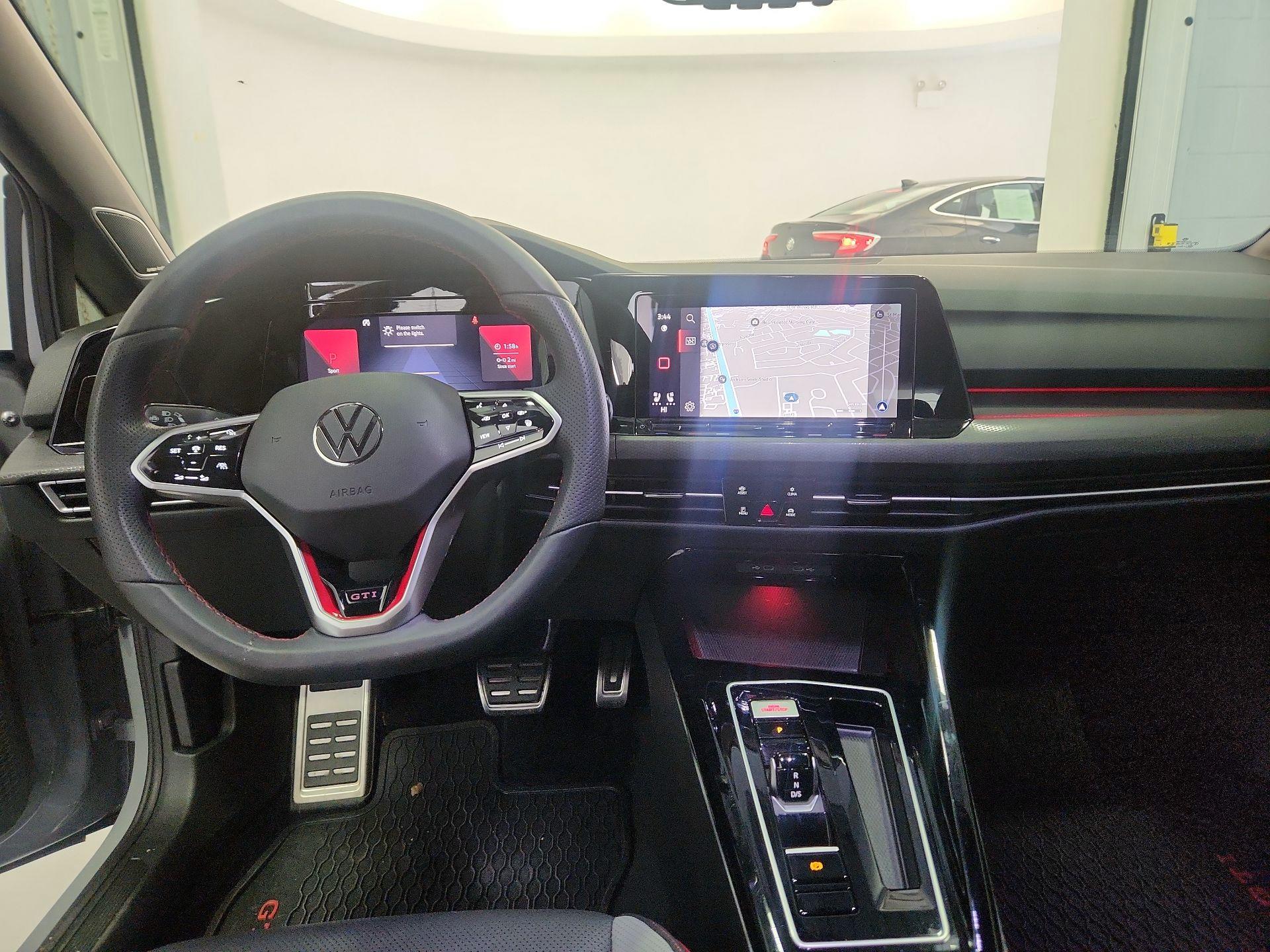 Thumbnail: 2024 Volkswagen Golf - 9