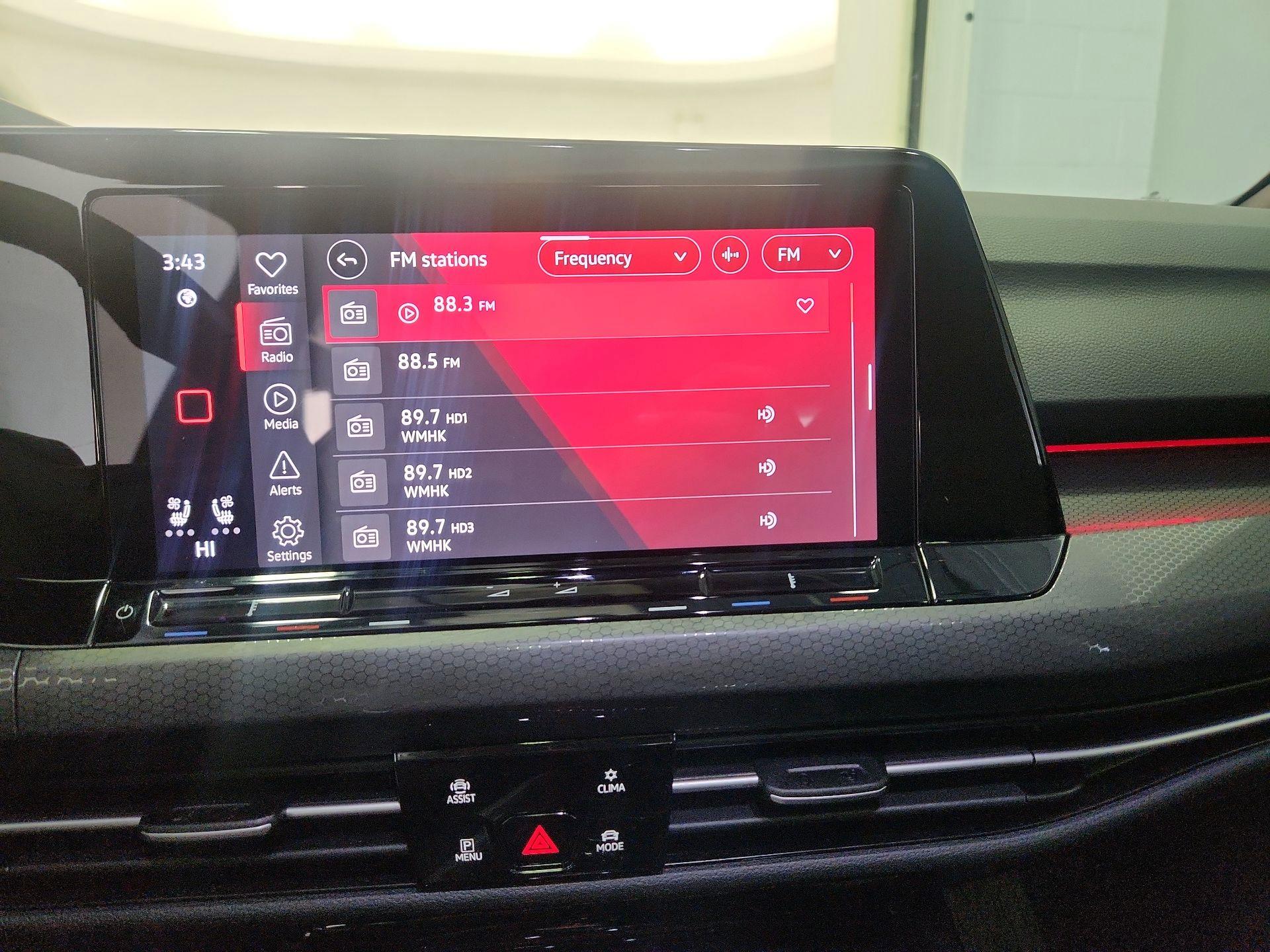 Thumbnail: 2024 Volkswagen Golf - 16