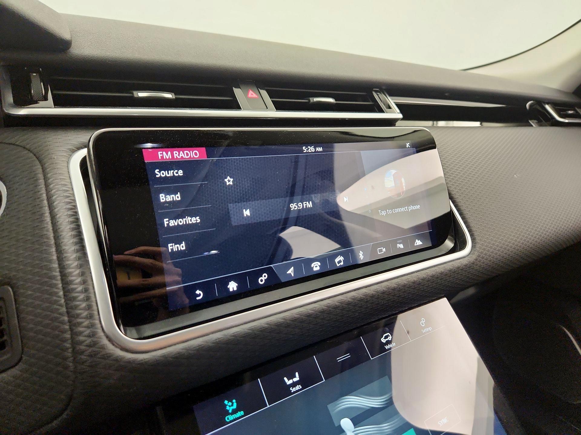 Thumbnail: 2019 Land Rover Range Rover Velar - 16