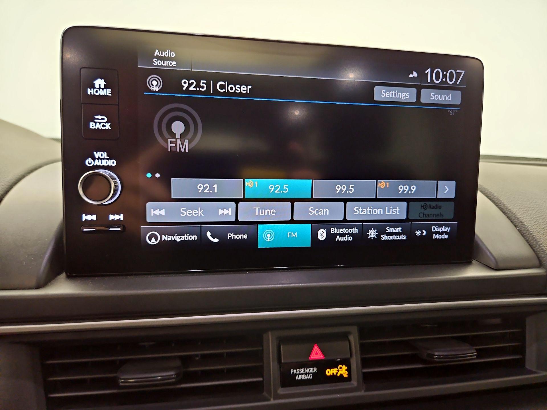 Thumbnail: 2023 Honda Pilot - 16