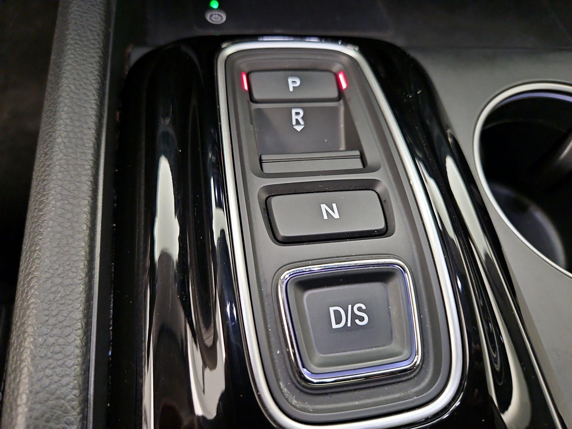 Thumbnail: 2023 Honda Pilot - 18