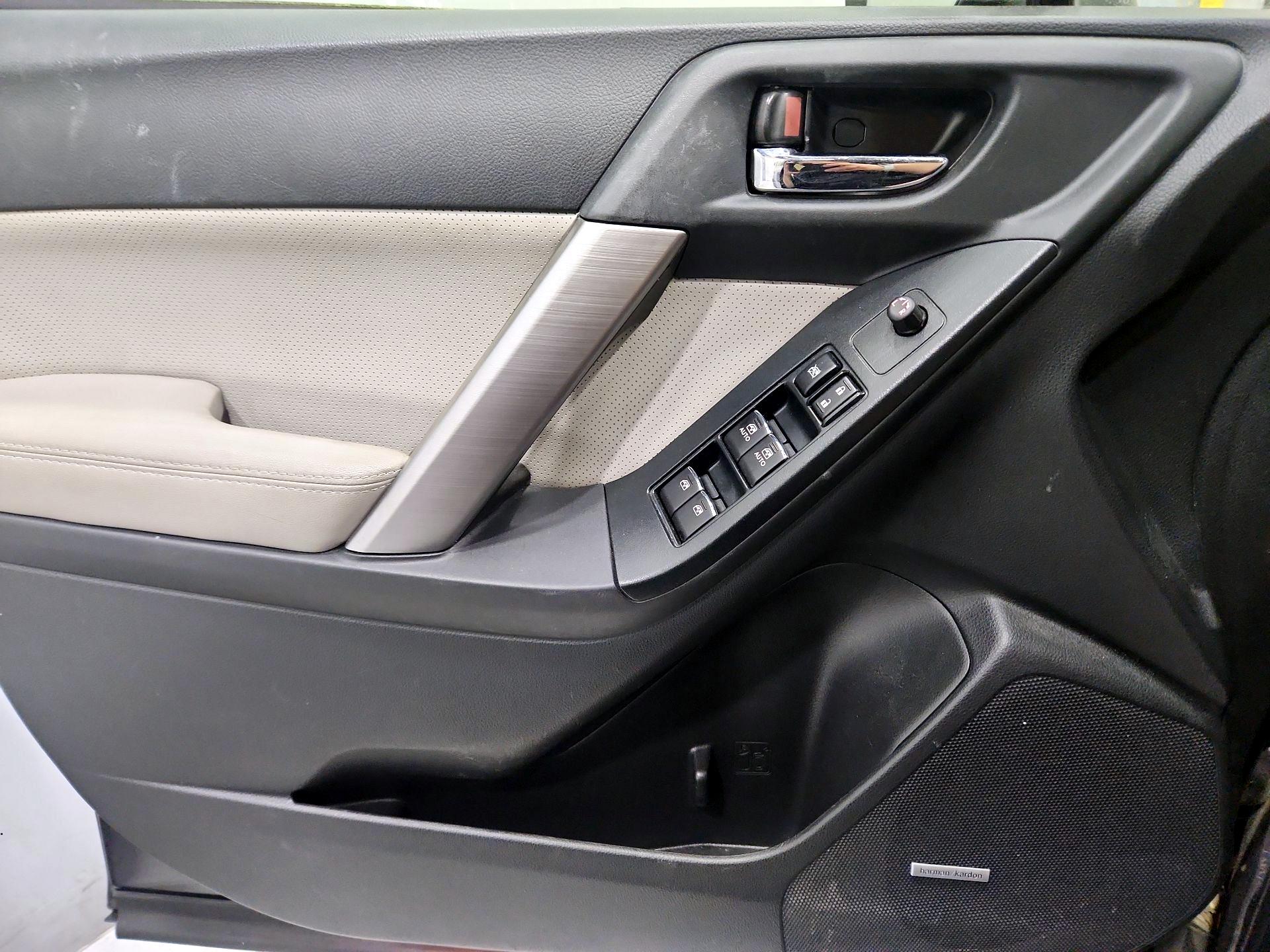 Thumbnail: 2017 Subaru Forester - 12