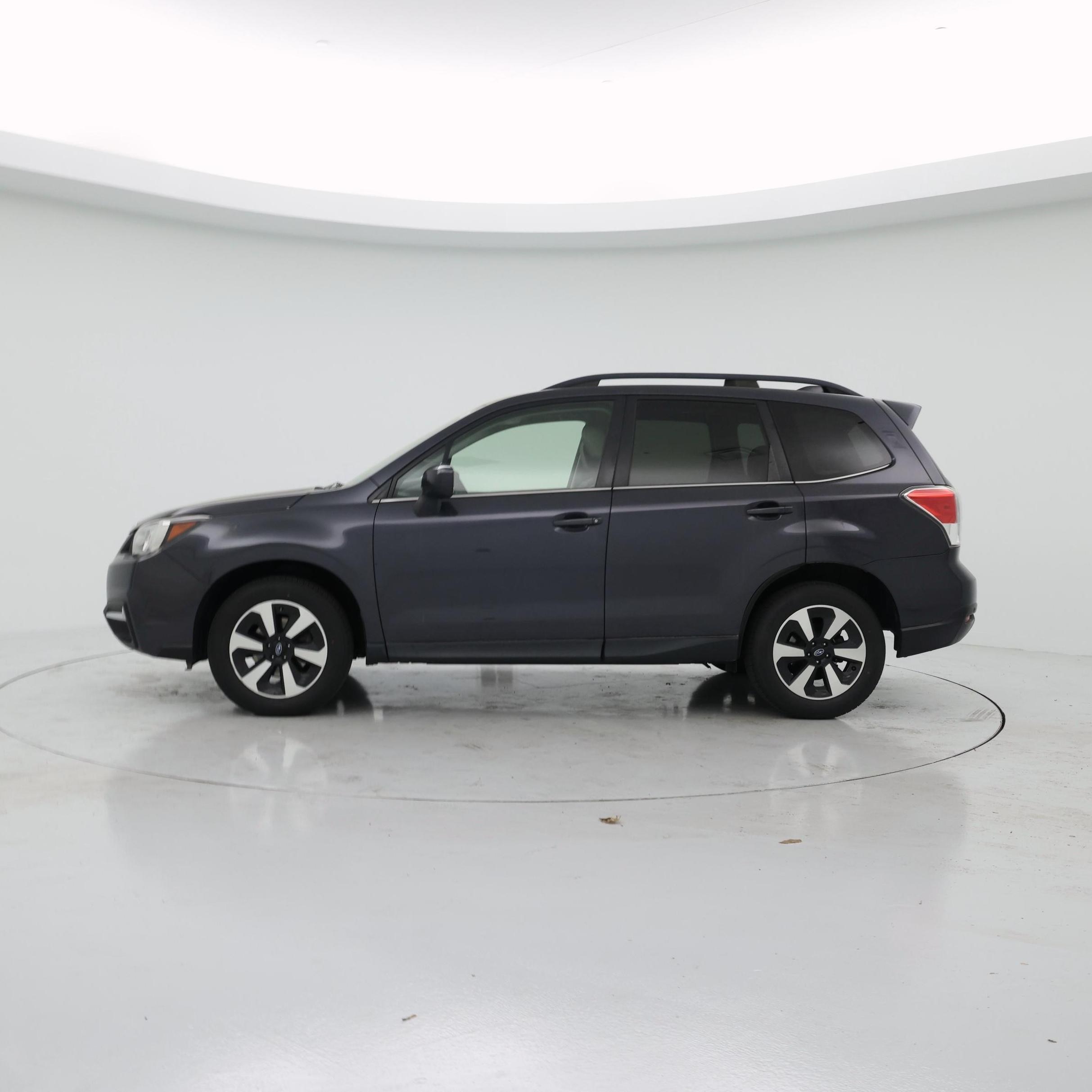 Thumbnail: 2017 Subaru Forester - 3