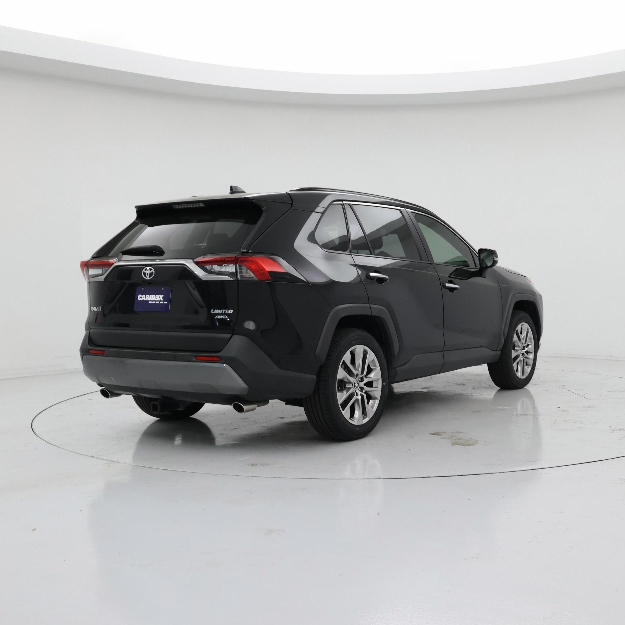 Thumbnail: 2020 Toyota RAV4 - 8
