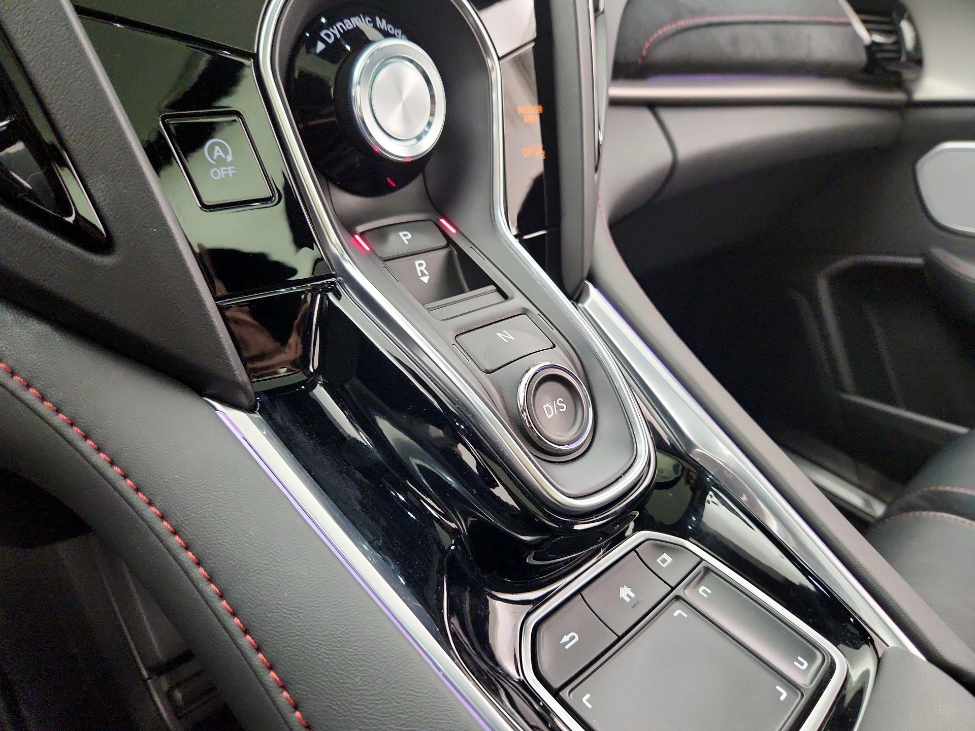 Thumbnail: 2023 Acura RDX - 18