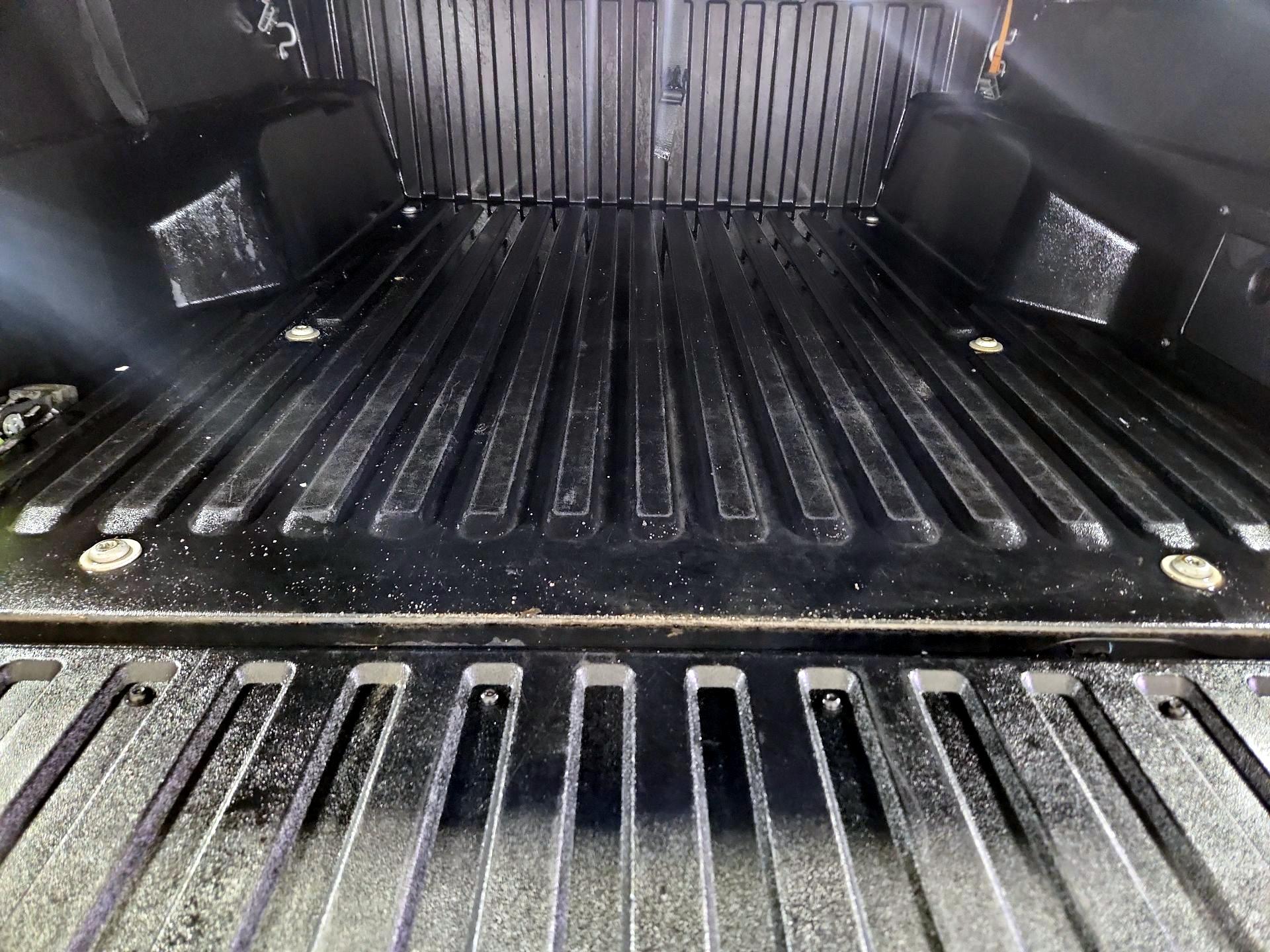 Thumbnail: 2023 Toyota Tacoma - 20