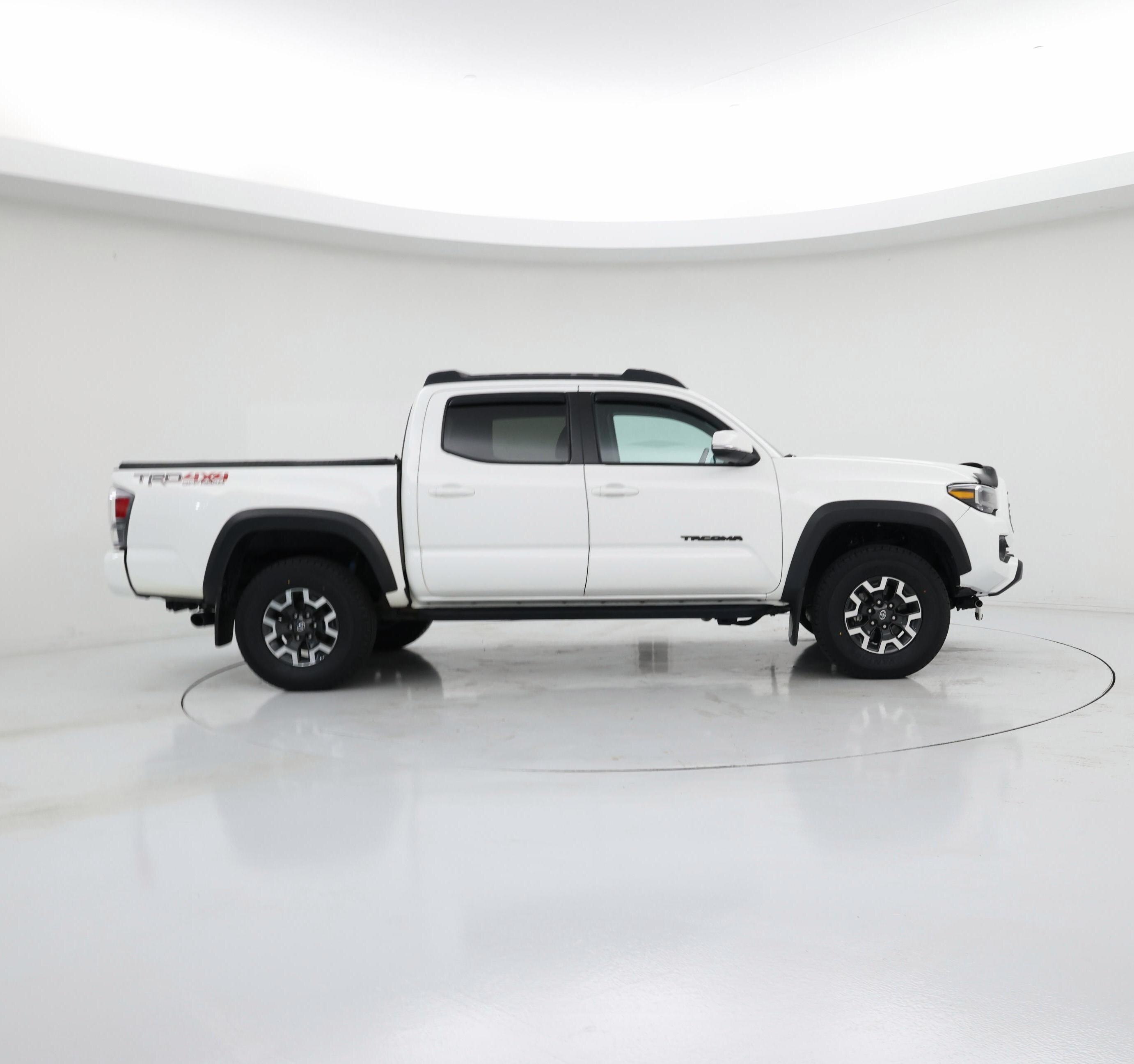 Thumbnail: 2023 Toyota Tacoma - 7