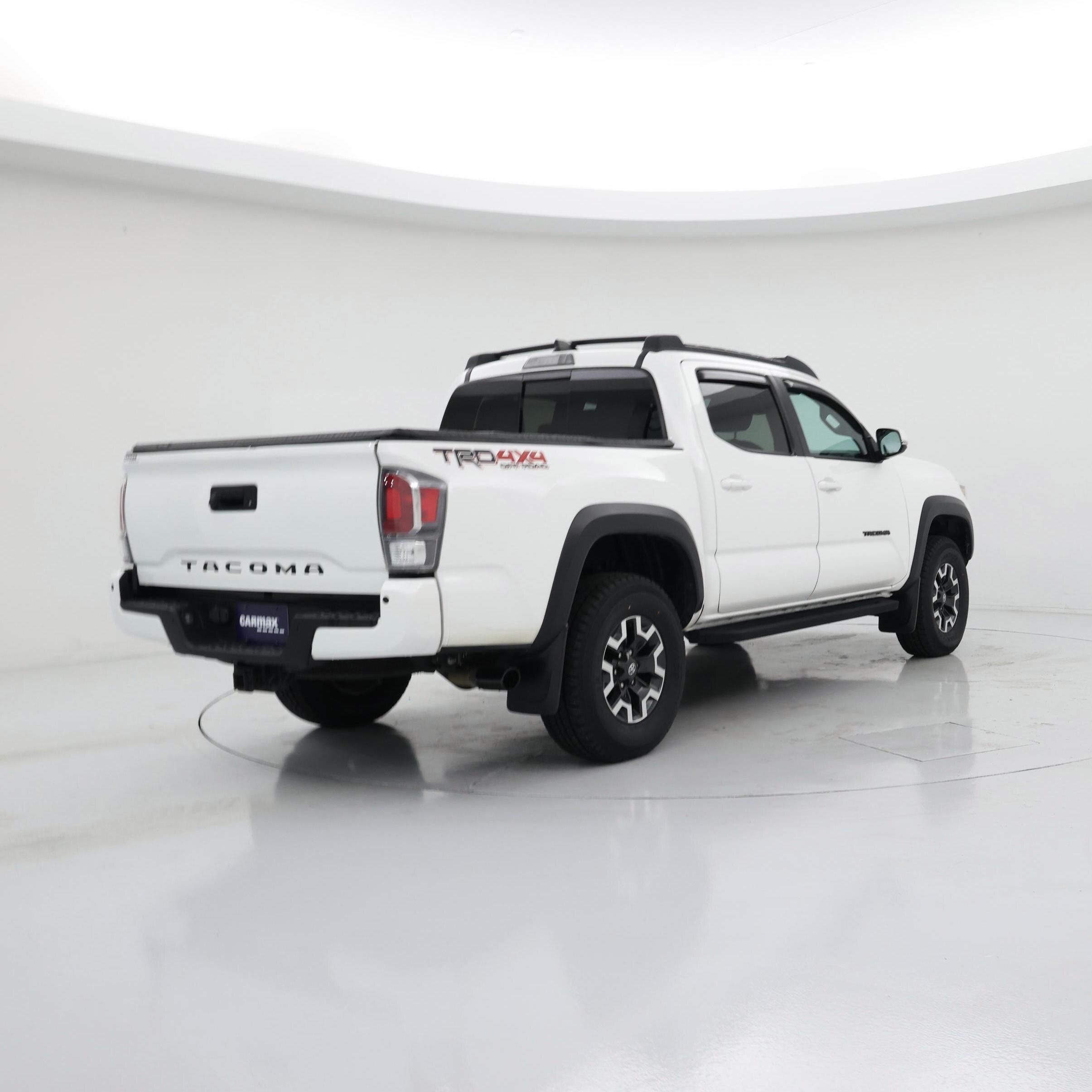 Thumbnail: 2023 Toyota Tacoma - 8