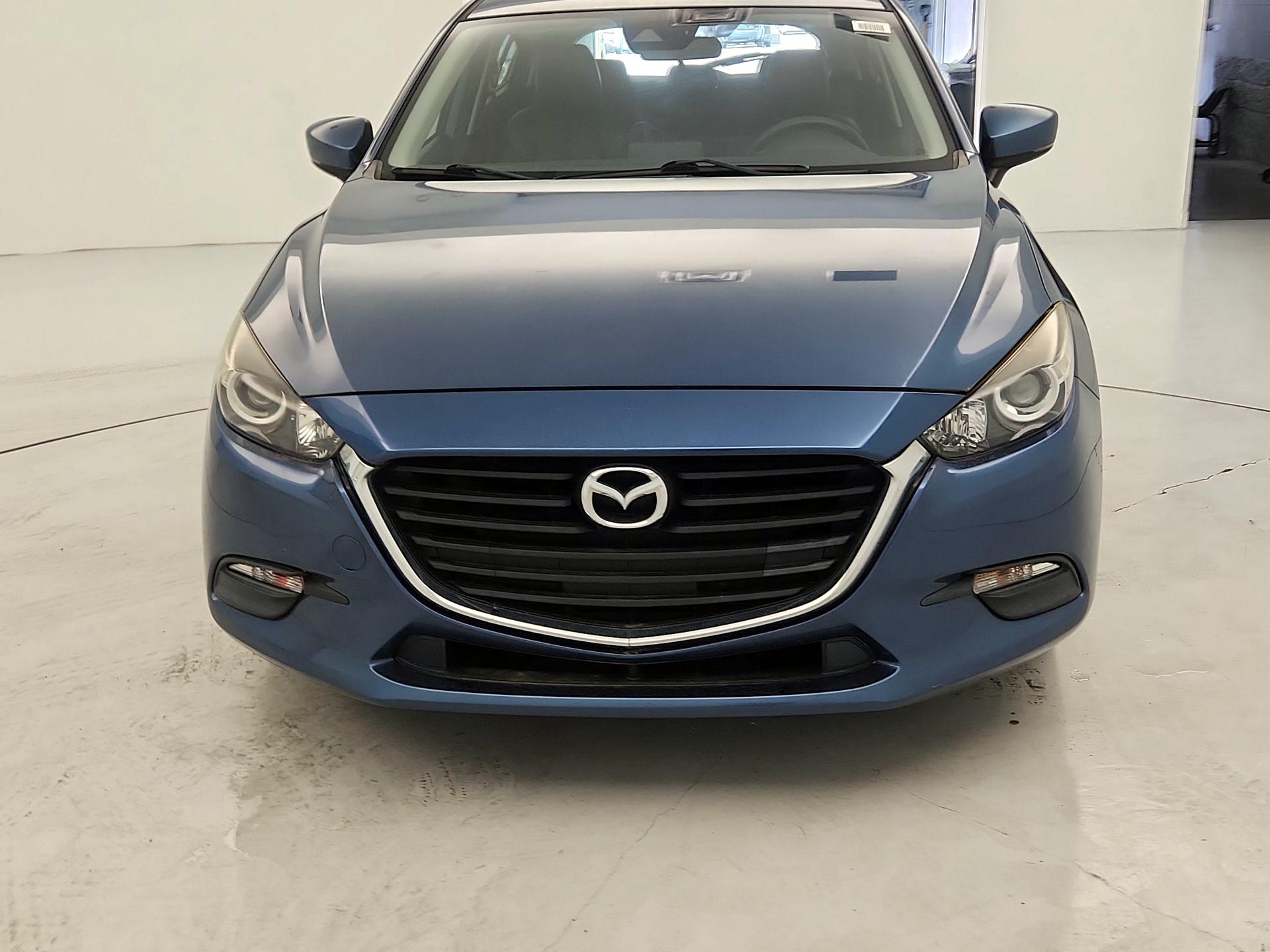 Thumbnail: 2017 Mazda Mazda3 - 2