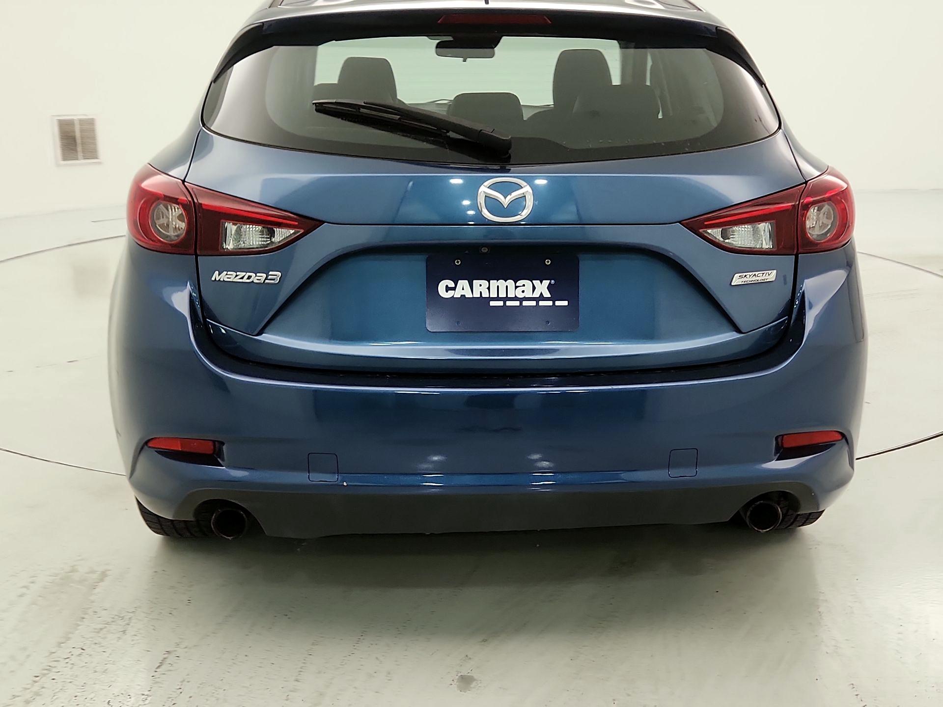 Thumbnail: 2017 Mazda Mazda3 - 6