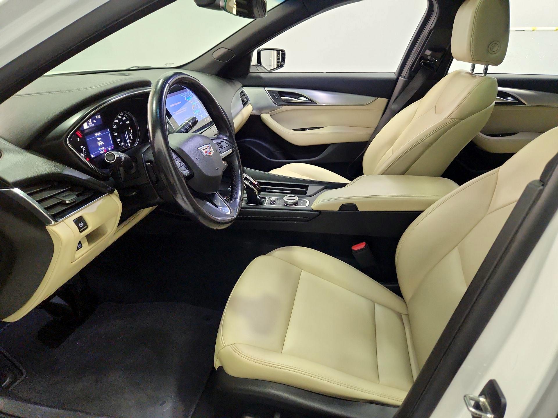 Thumbnail: 2023 Cadillac CT5 - 11