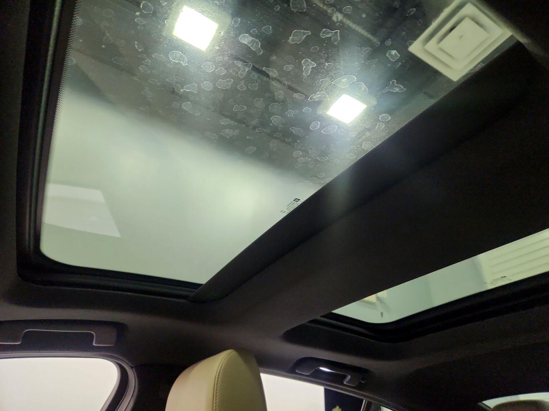 Thumbnail: 2023 Cadillac CT5 - 19