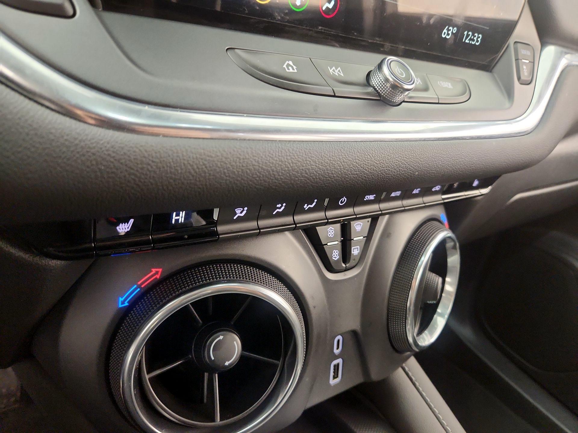 Thumbnail: 2024 Chevrolet Blazer - 16