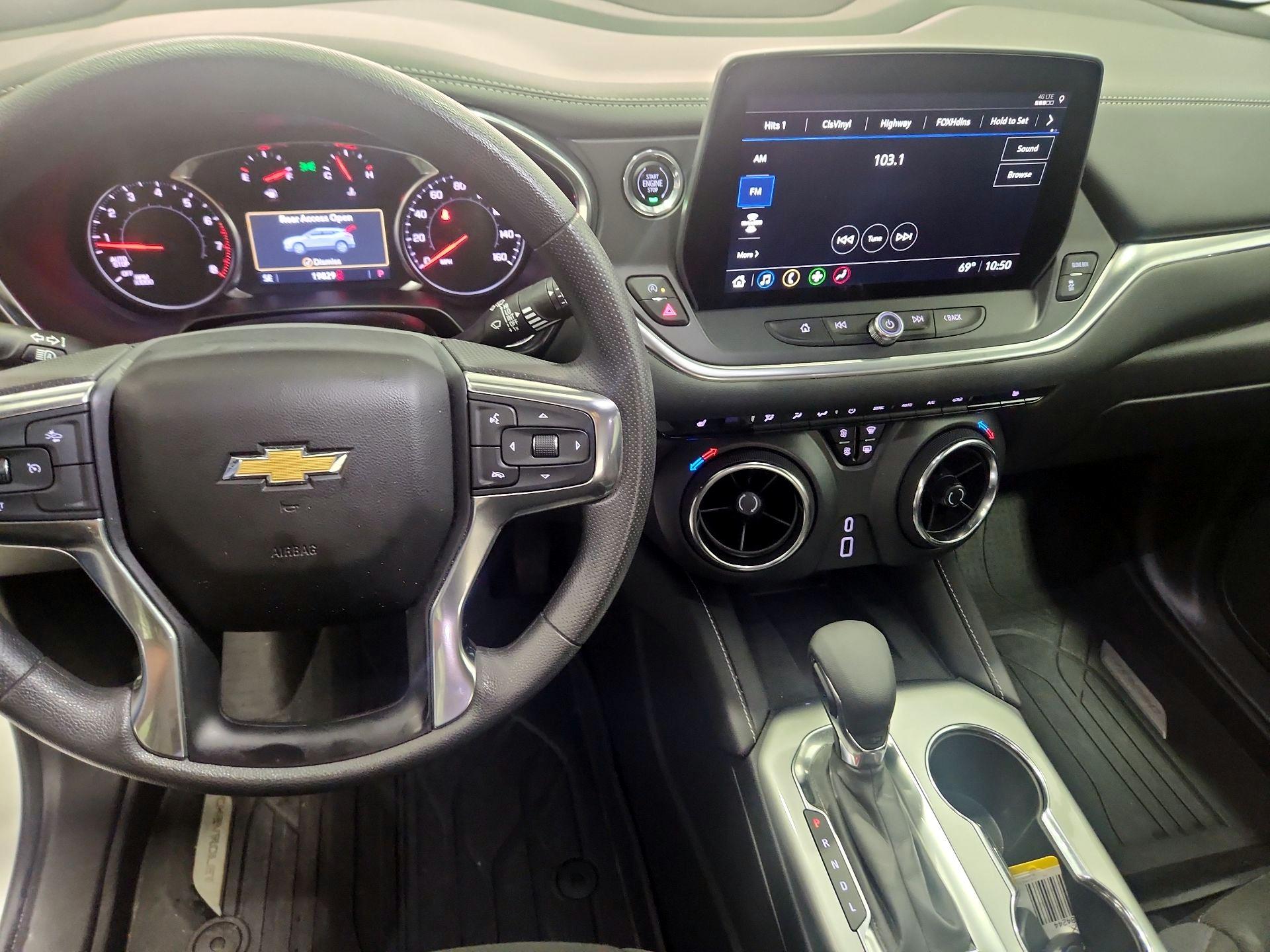 Thumbnail: 2024 Chevrolet Blazer - 9