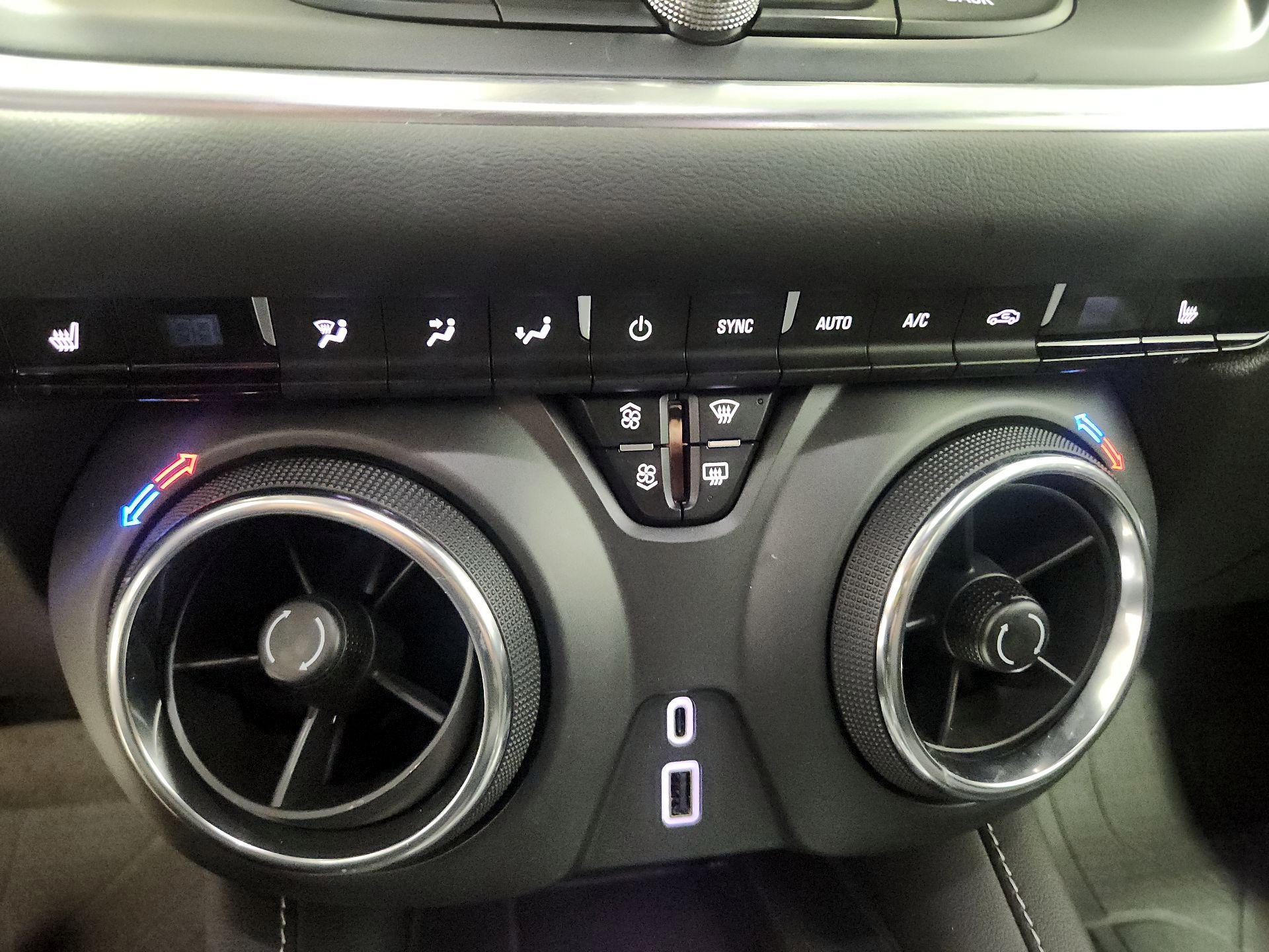 Thumbnail: 2024 Chevrolet Blazer - 16