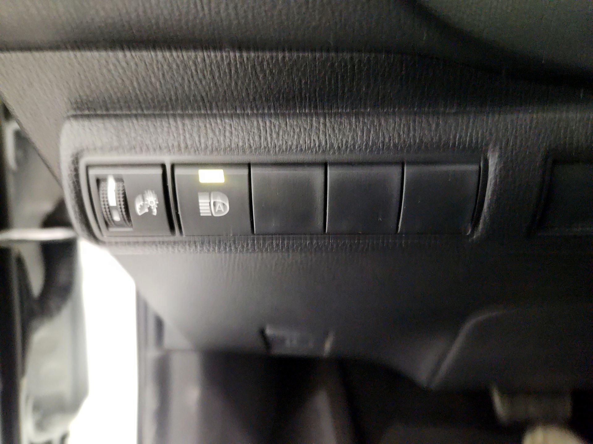 Thumbnail: 2022 Toyota Corolla - 13