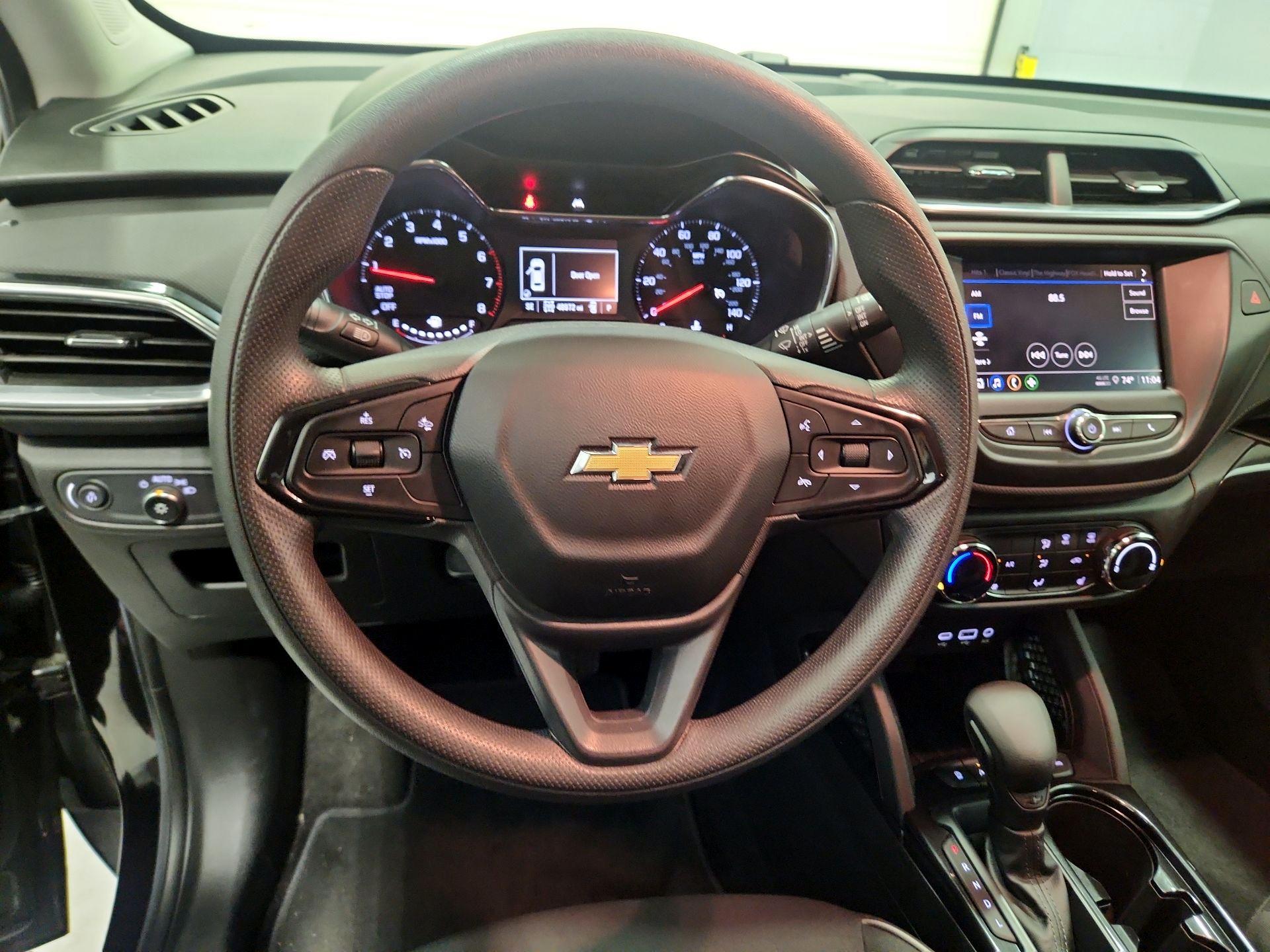 Thumbnail: 2023 Chevrolet TrailBlazer - 10