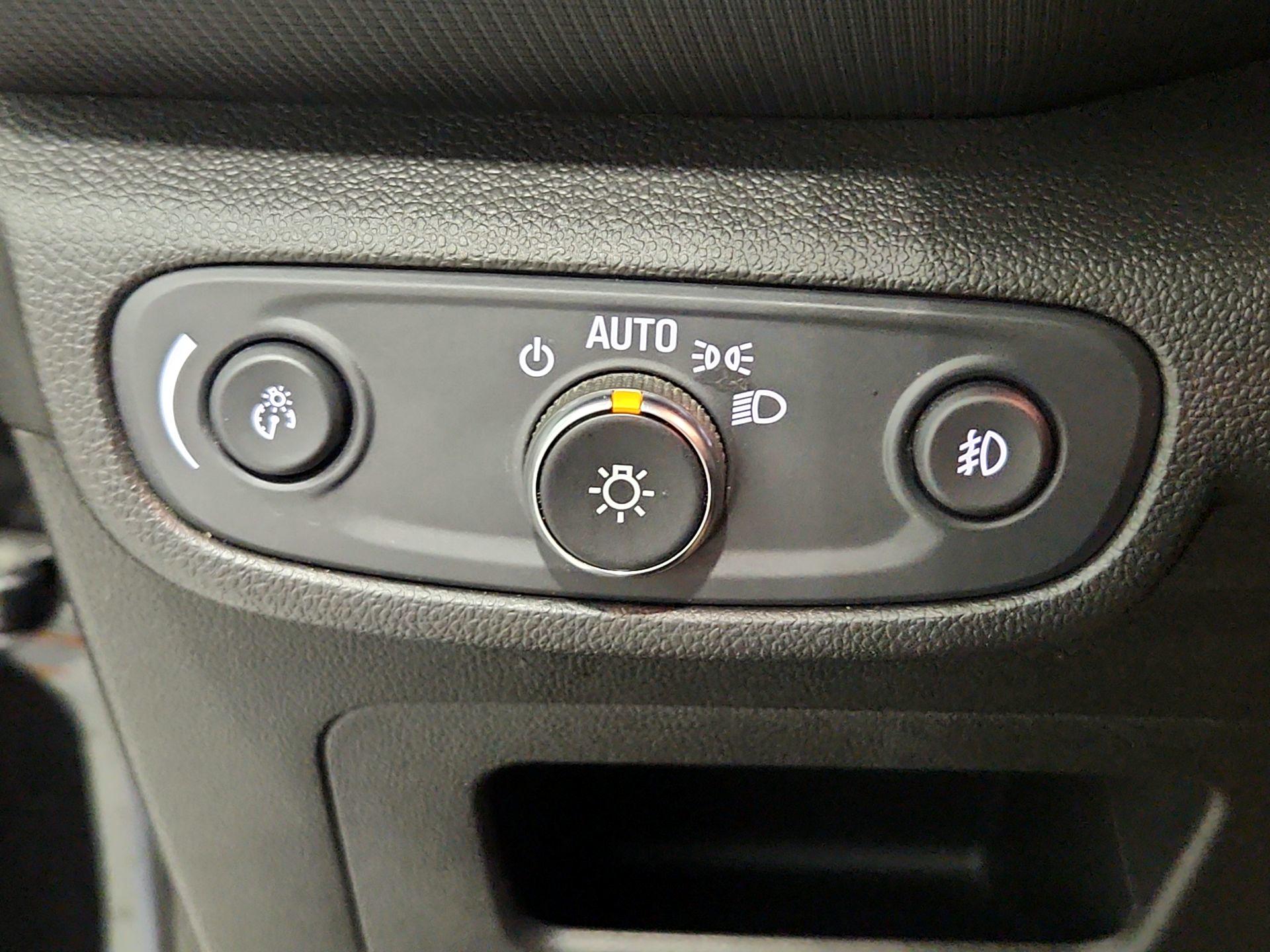 Thumbnail: 2023 Chevrolet TrailBlazer - 13